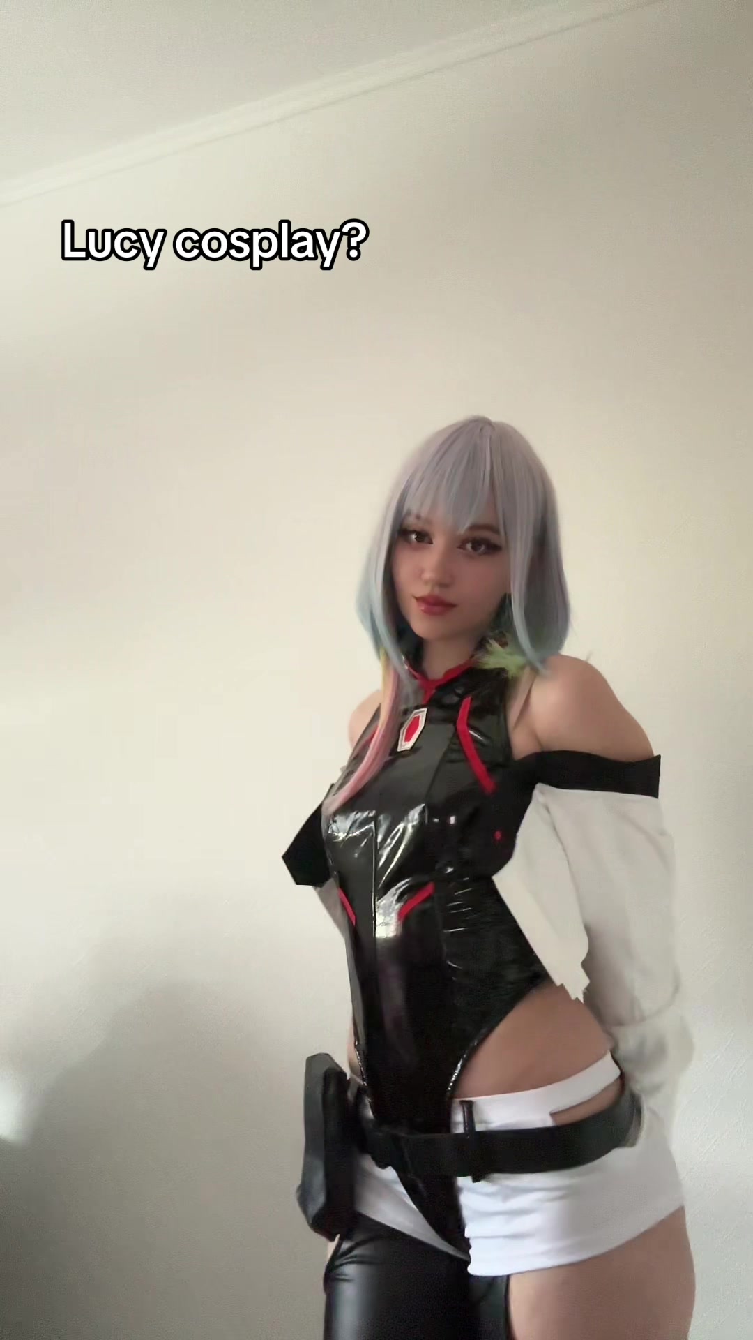 @twitch.tv/ang3lmeow