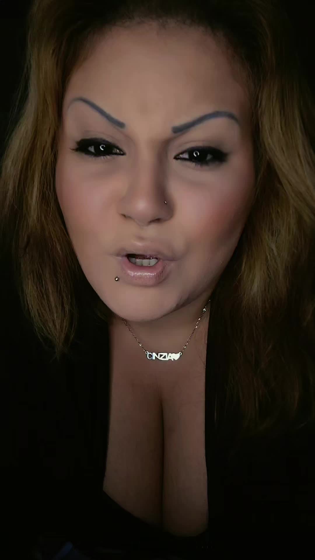 @ℭ𝔦𝔫𝔷𝔦𝔞𝔏𝔞𝔇𝔦𝔳𝔞
