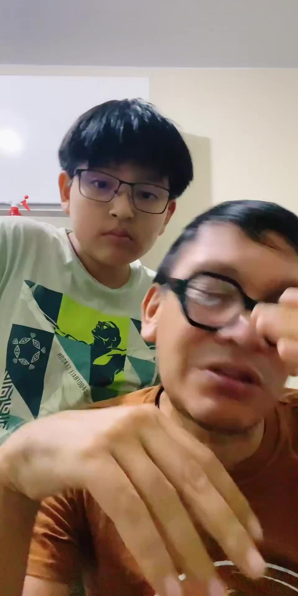 @Christian Bayro Delgado