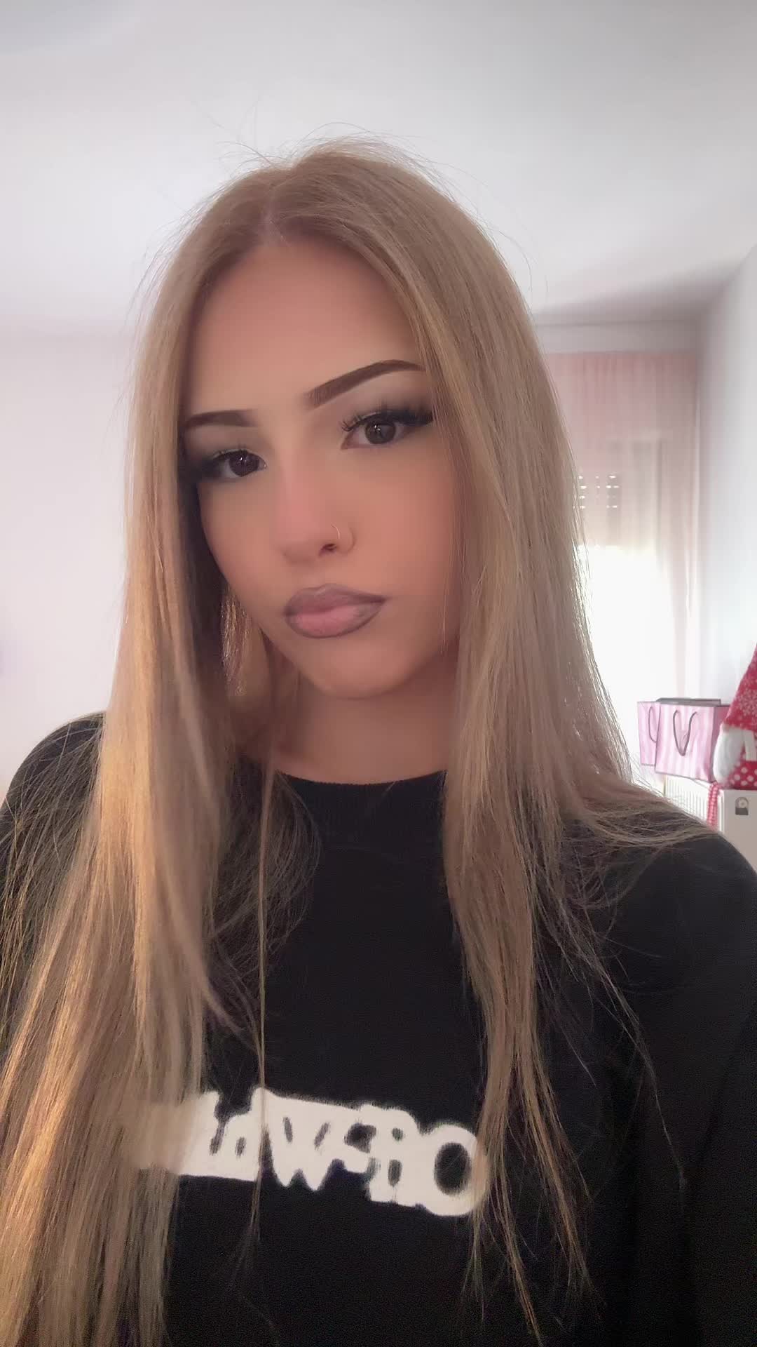 @iknowaboutyoursecret