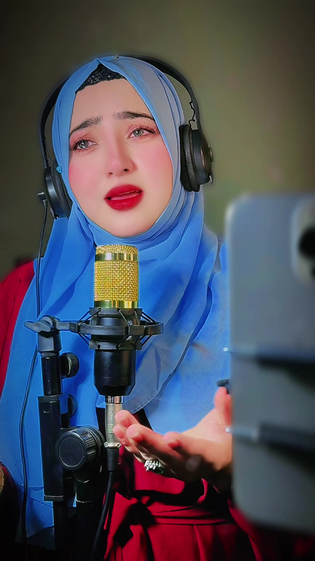 @Abida Malik 2.0