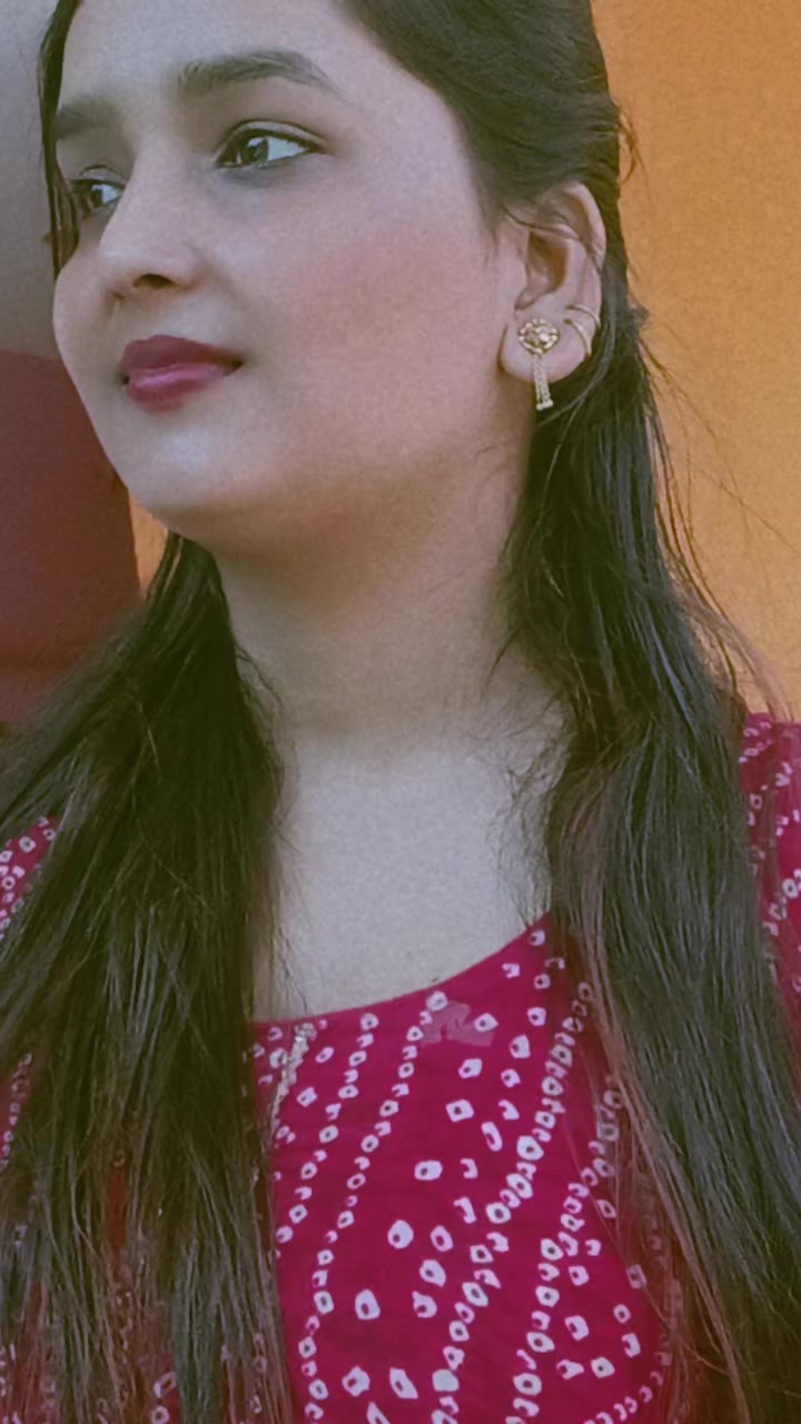@Kajal Yadav โค๏ธ๐ฉท