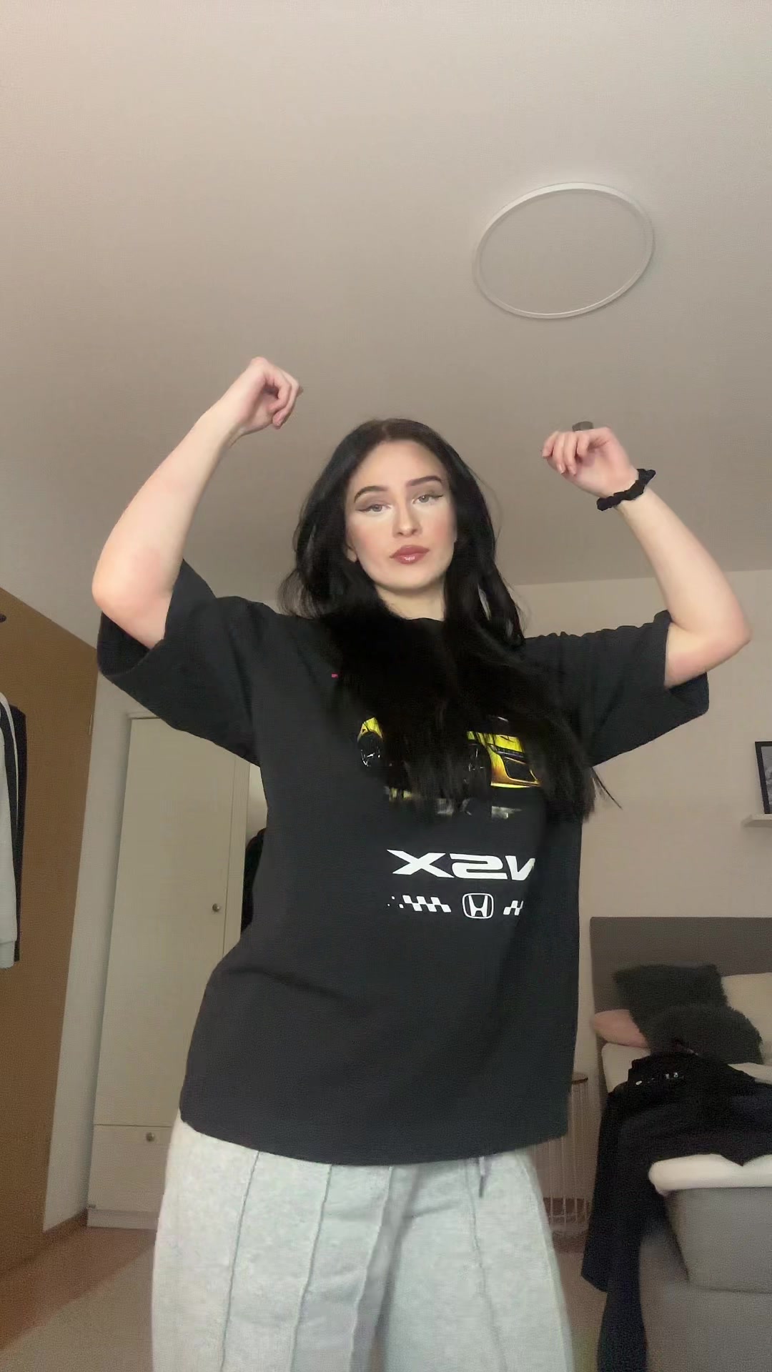 @miss.elinh