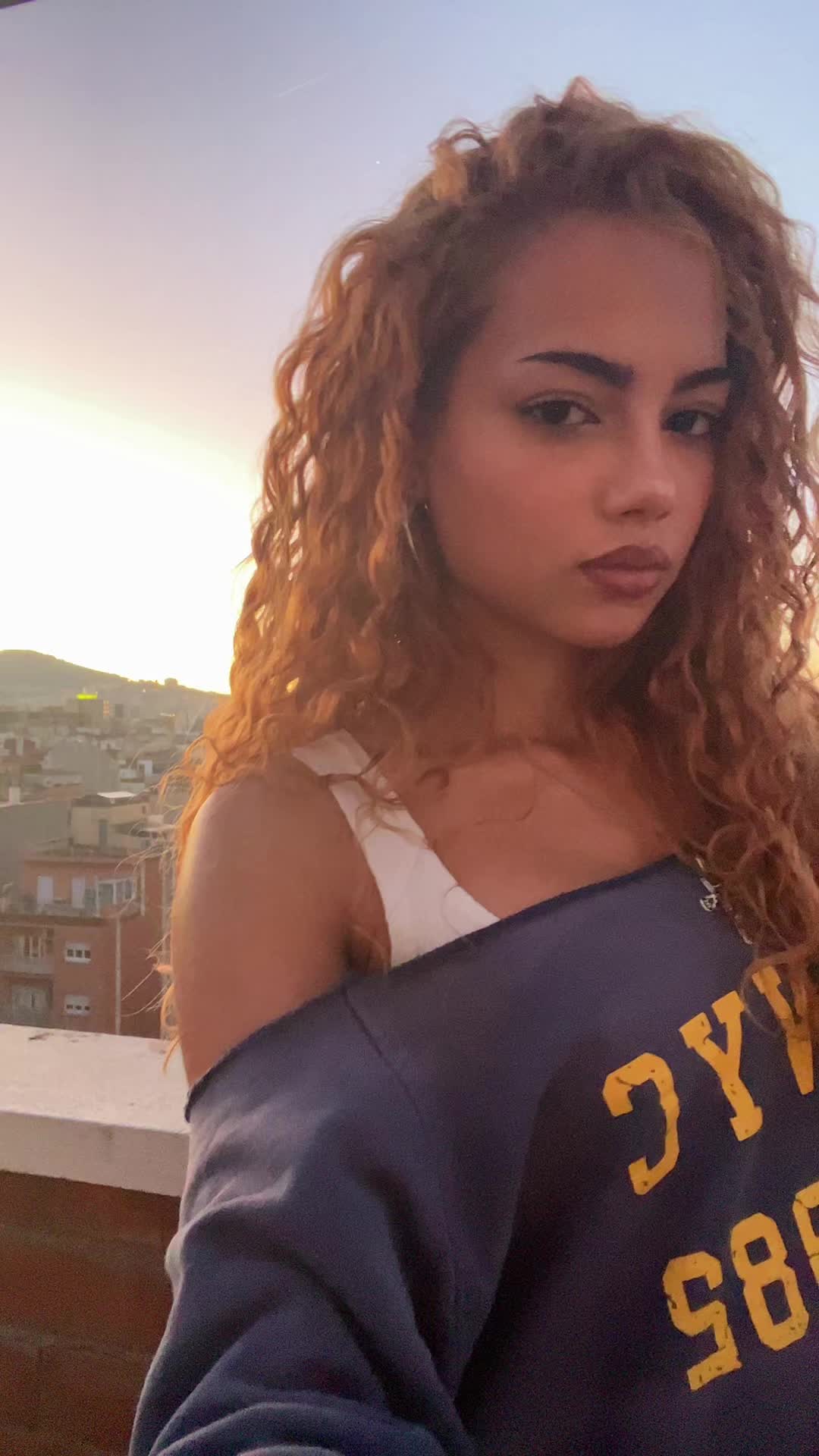 @Ana&iuml;s