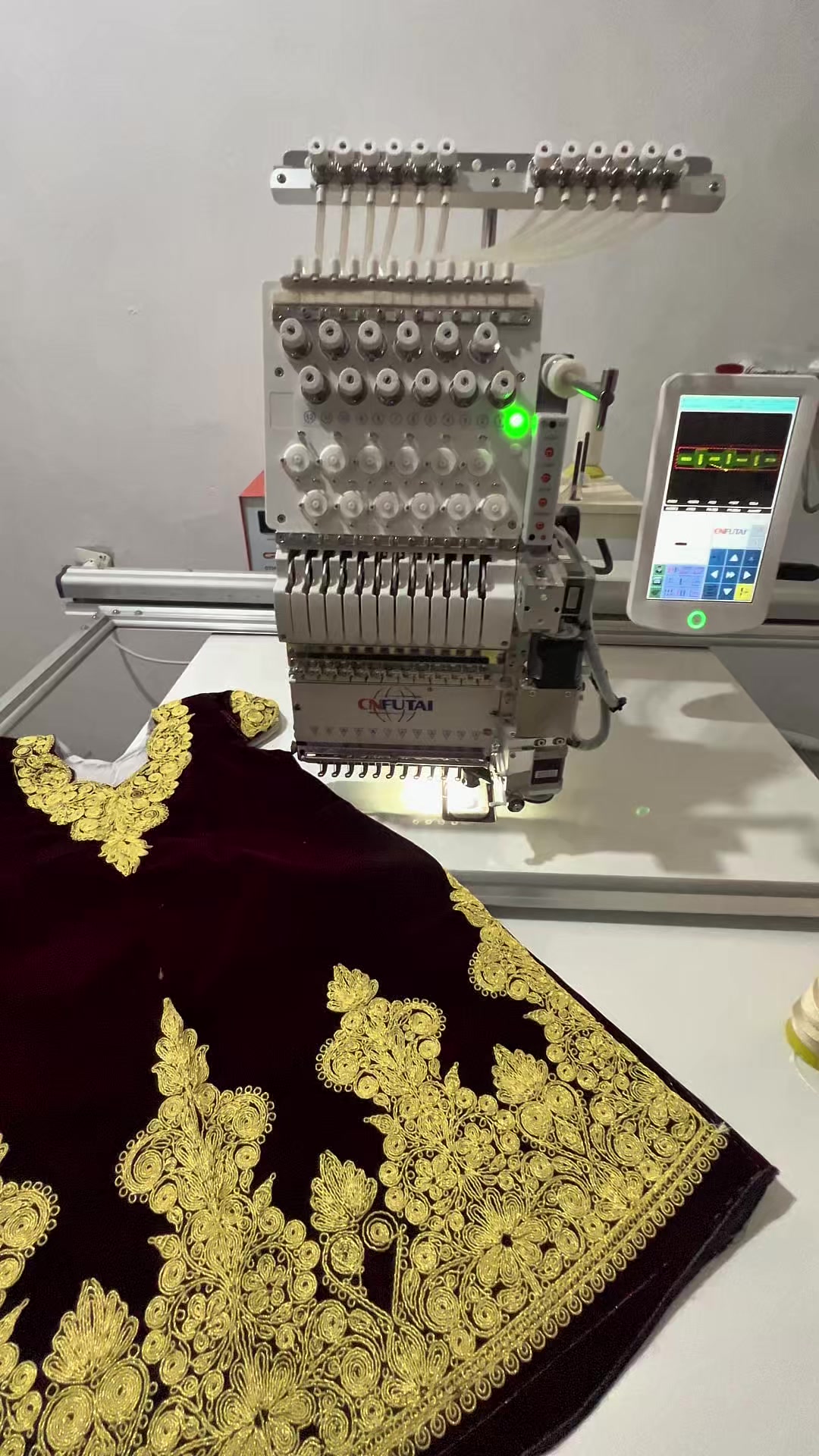 @YOUR MACHINE SEWING