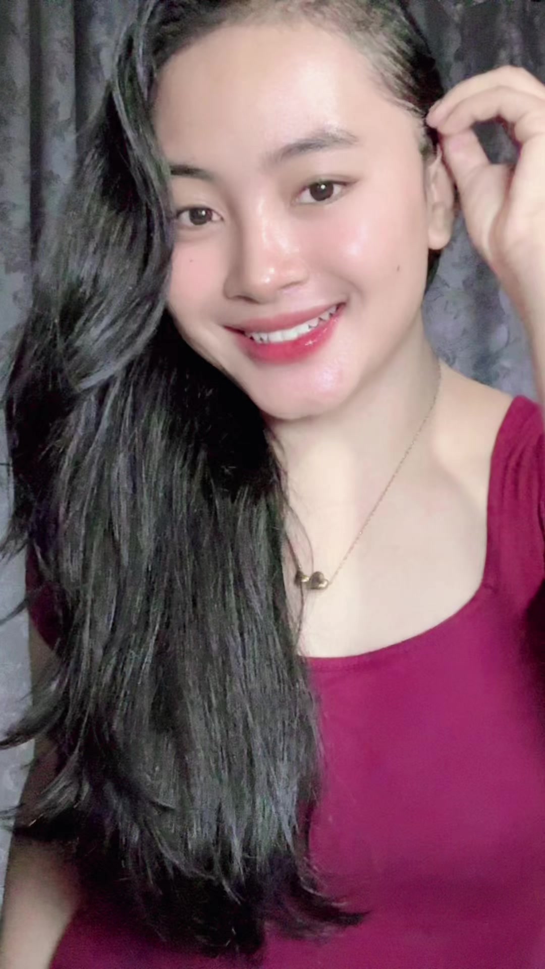 @Tania_
