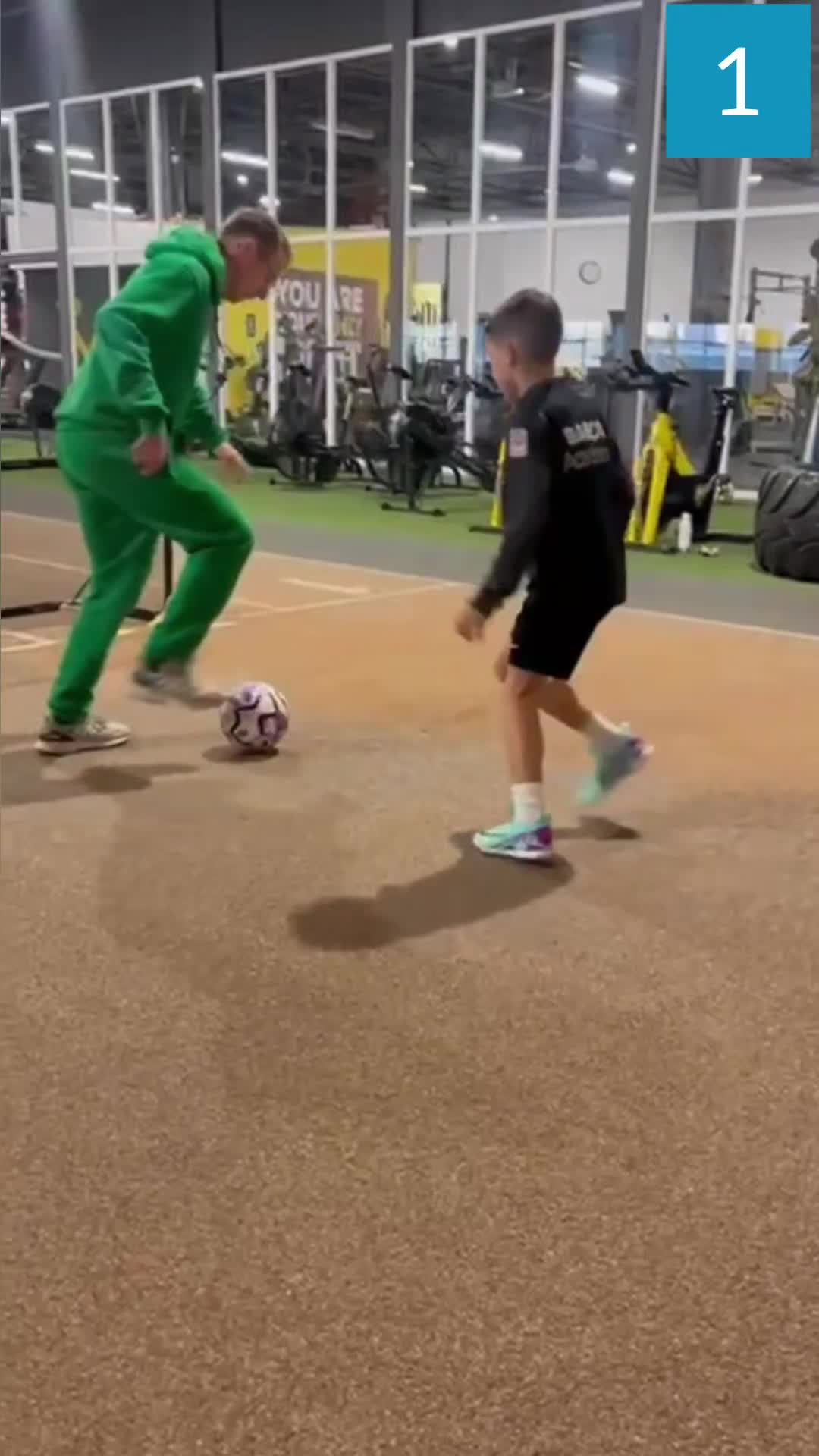 @Trener Dryblingu Piłkarskiego