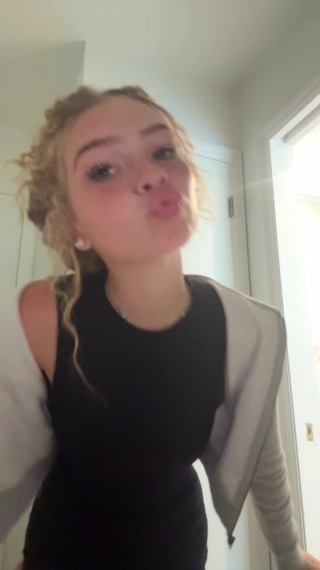 @oliviaa