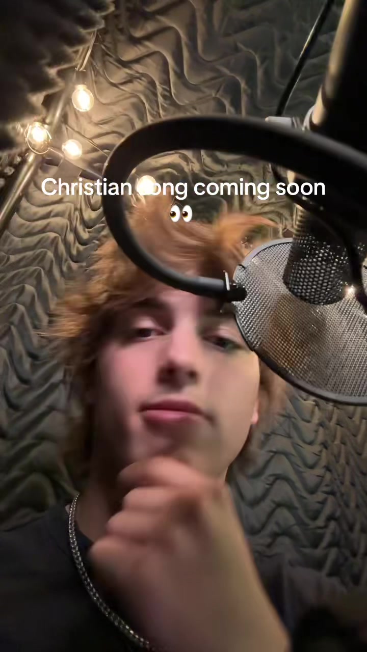 @Hxtch