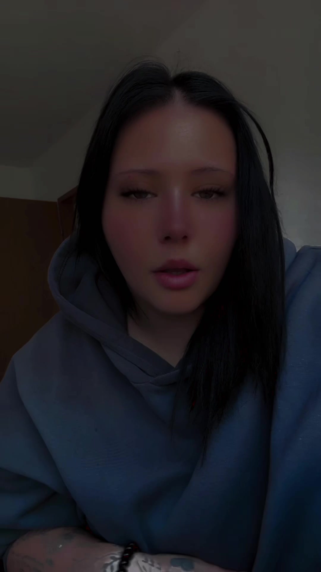 @mxllyXVIII