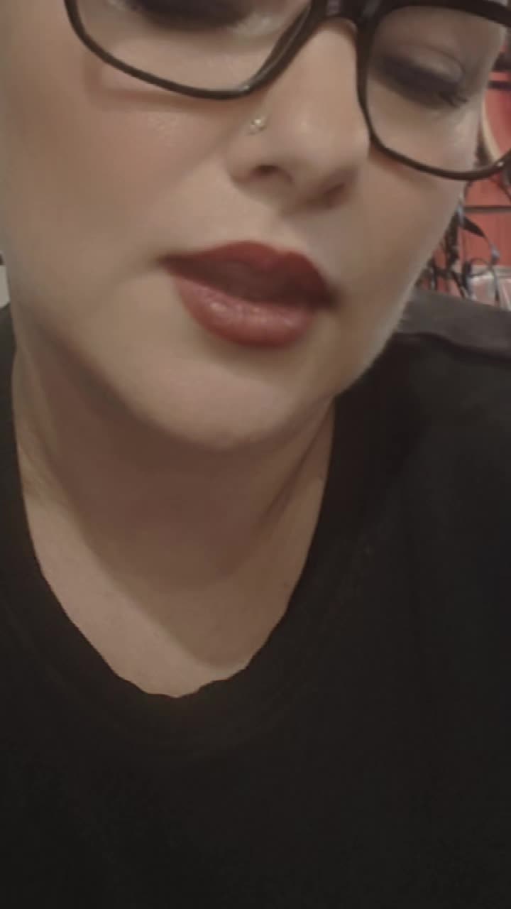 @жила была Марина