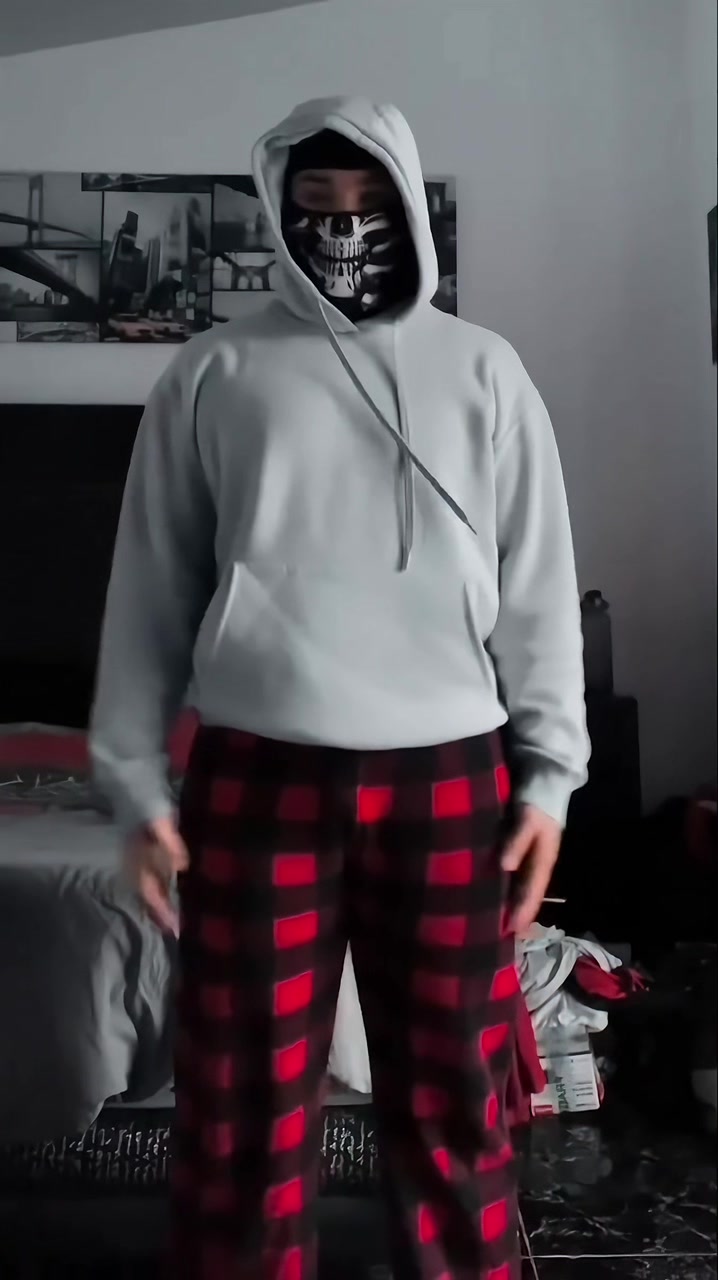 @whoisbeomm
