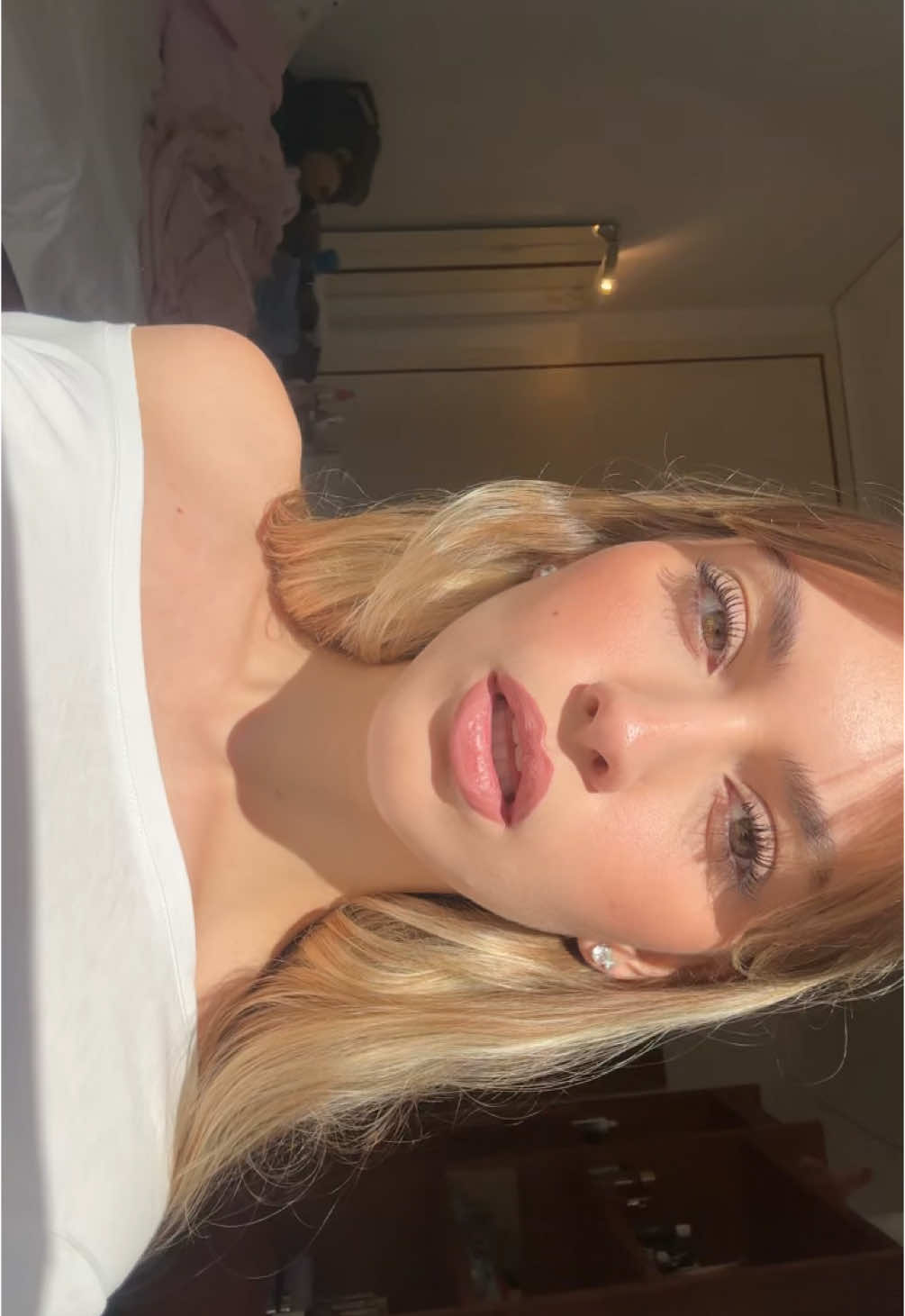 @Ana