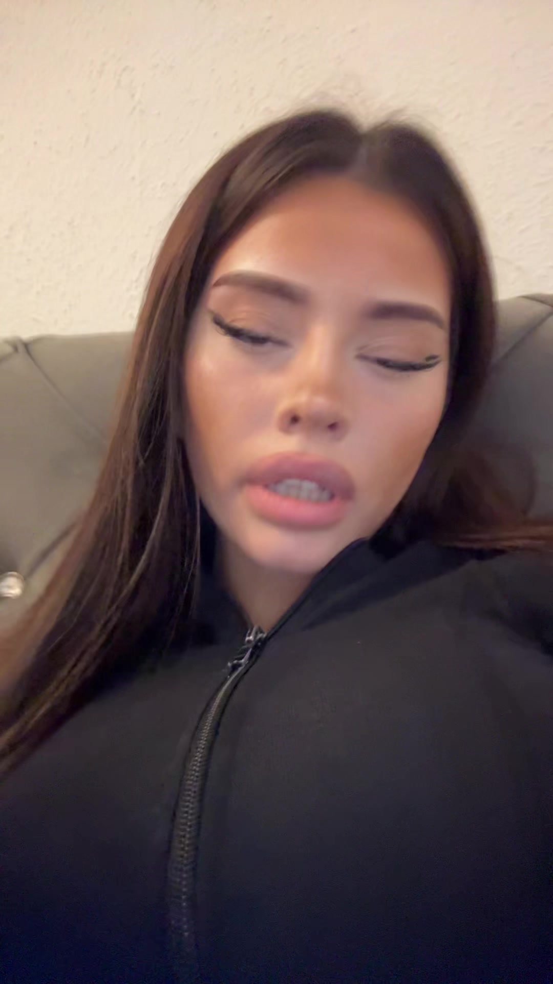 @Albina Bela