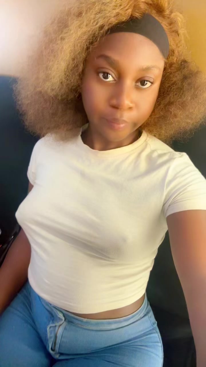 @🍍
