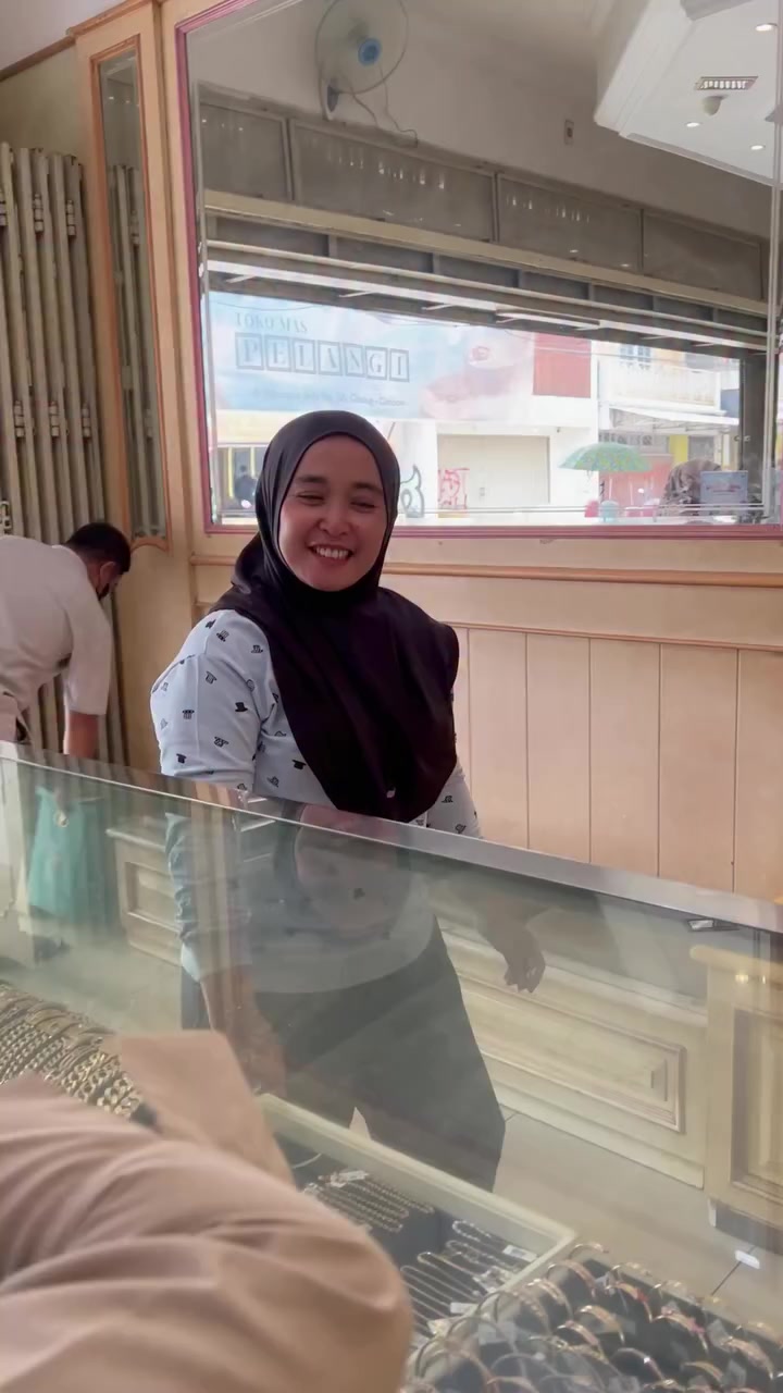 @Toko Emas Pelangi