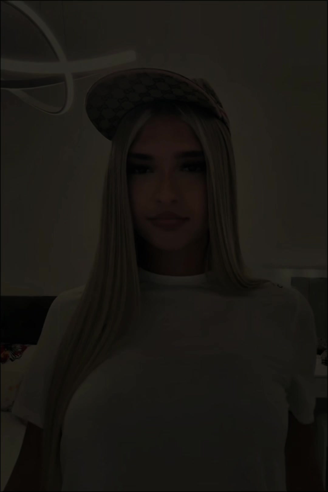 @DOLPHIN EDITZ