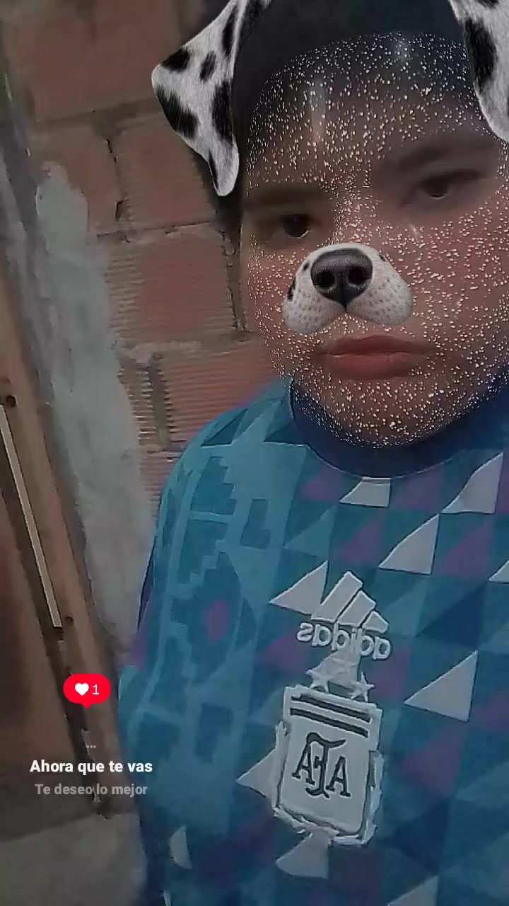 @Abril lorena Menacho🏳️🌈
