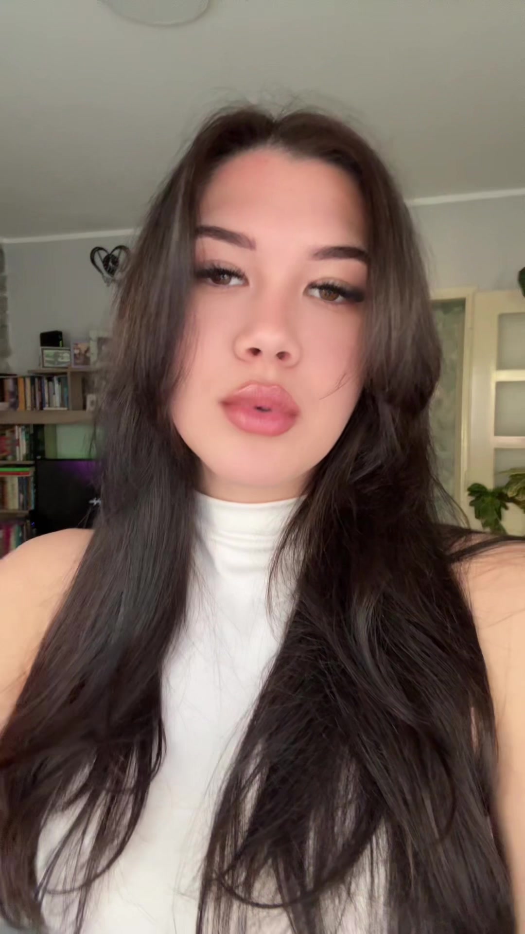 @Ana J