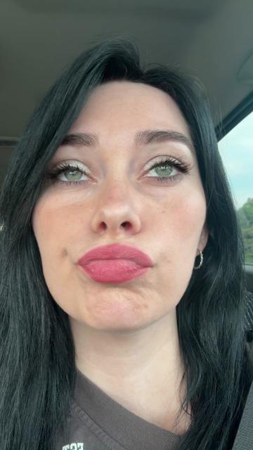 @Kelsiemarie99