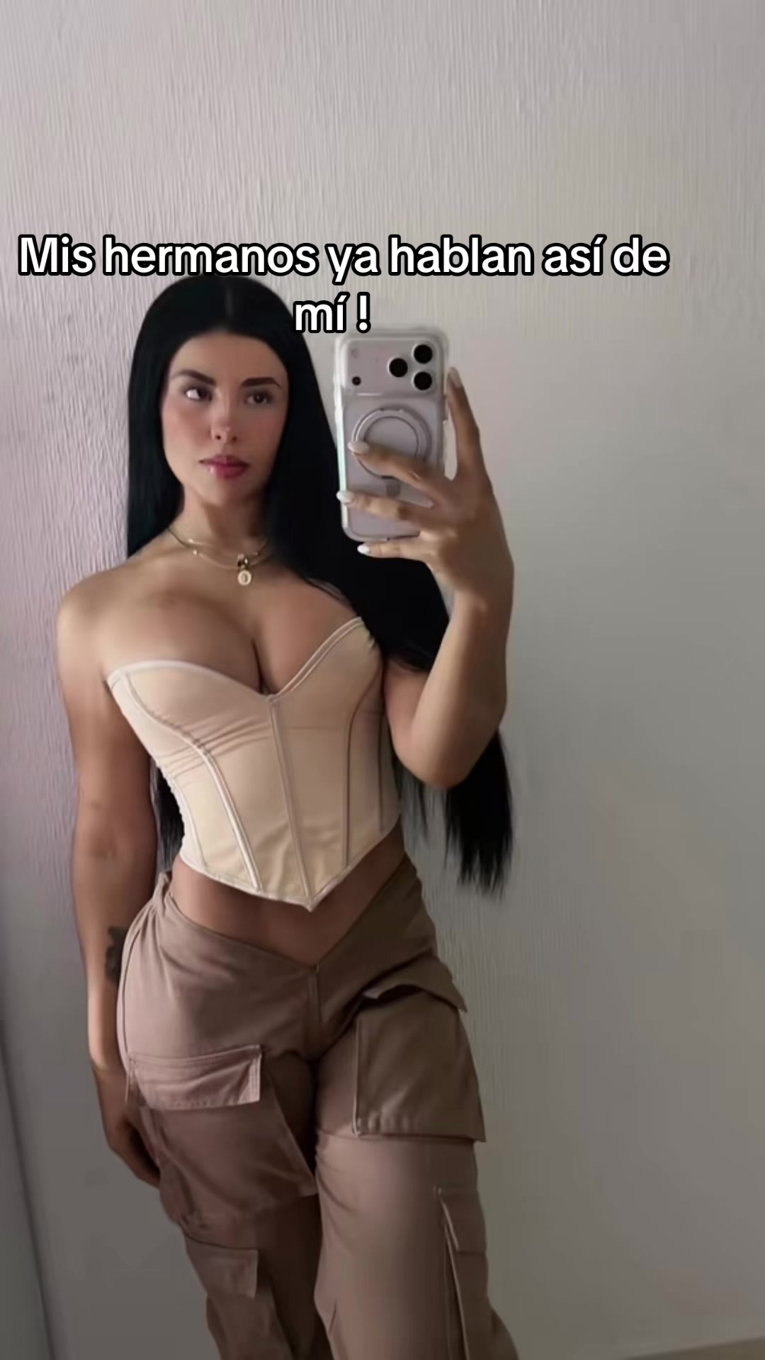 @Khaterine García