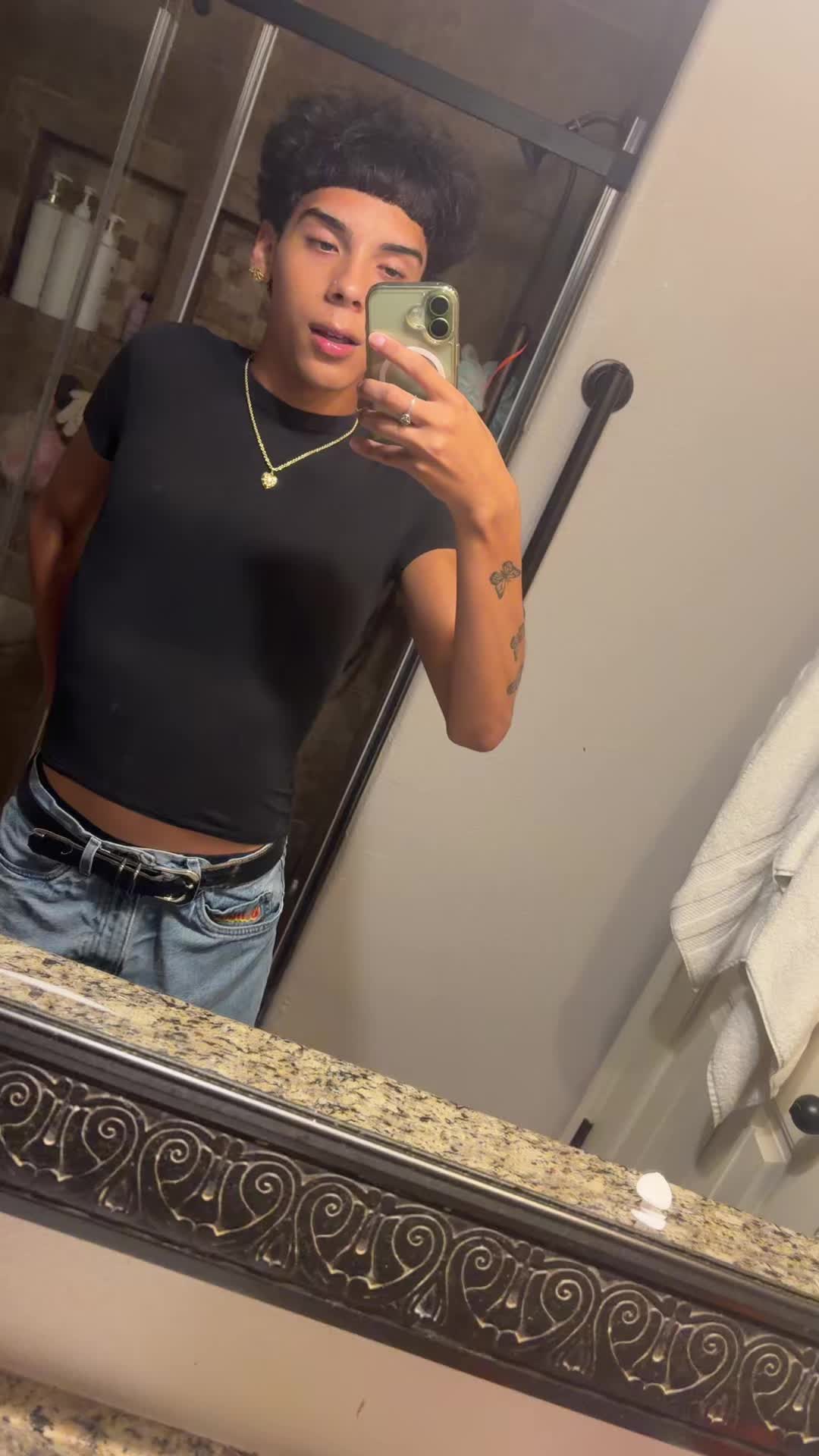 @&alpha;вя&alpha;м