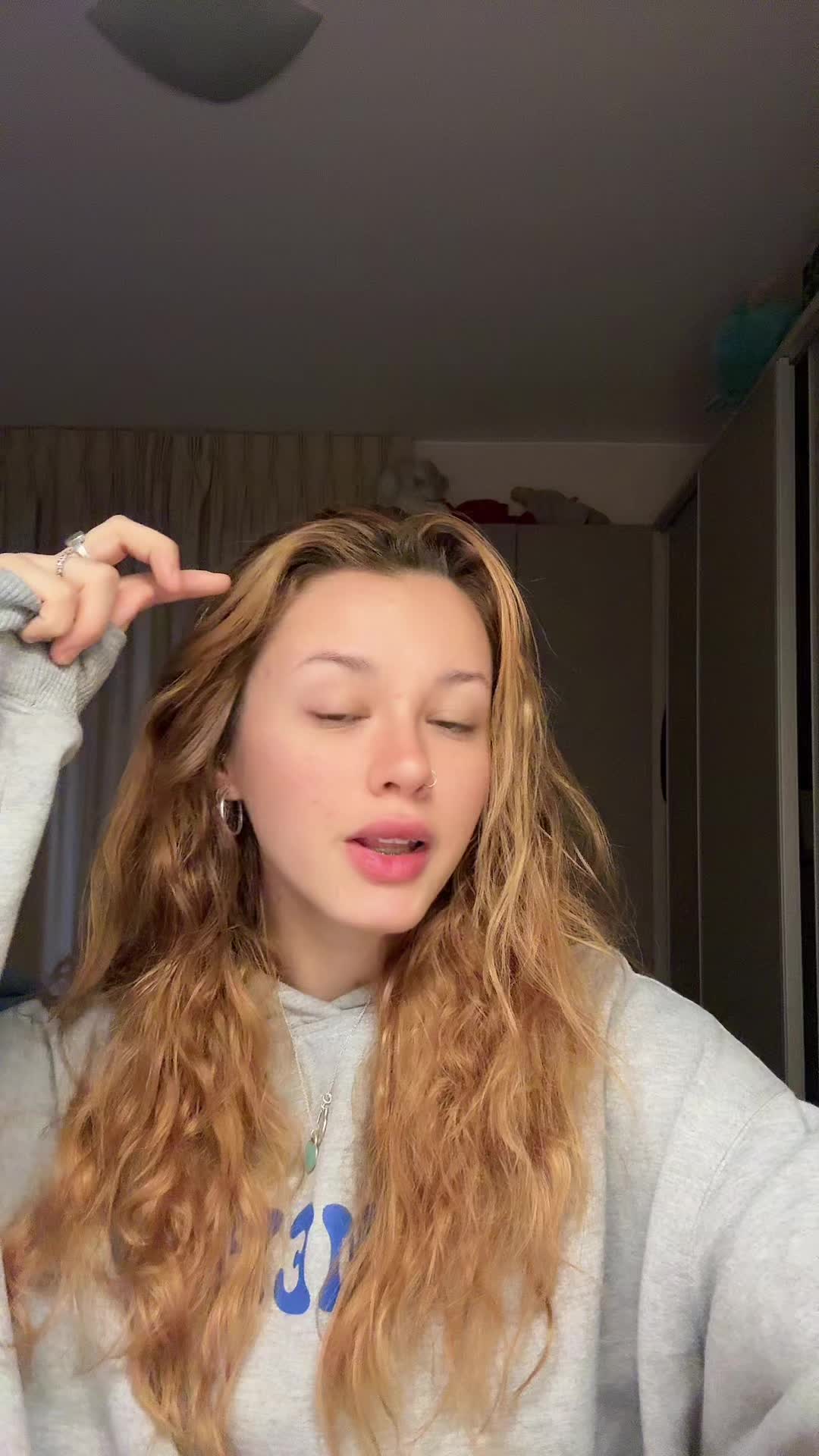@Natalia De La Flor ♡