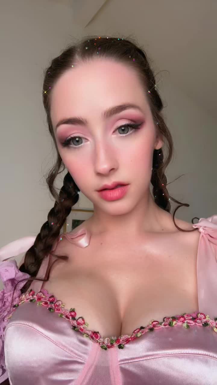@ofchloerose