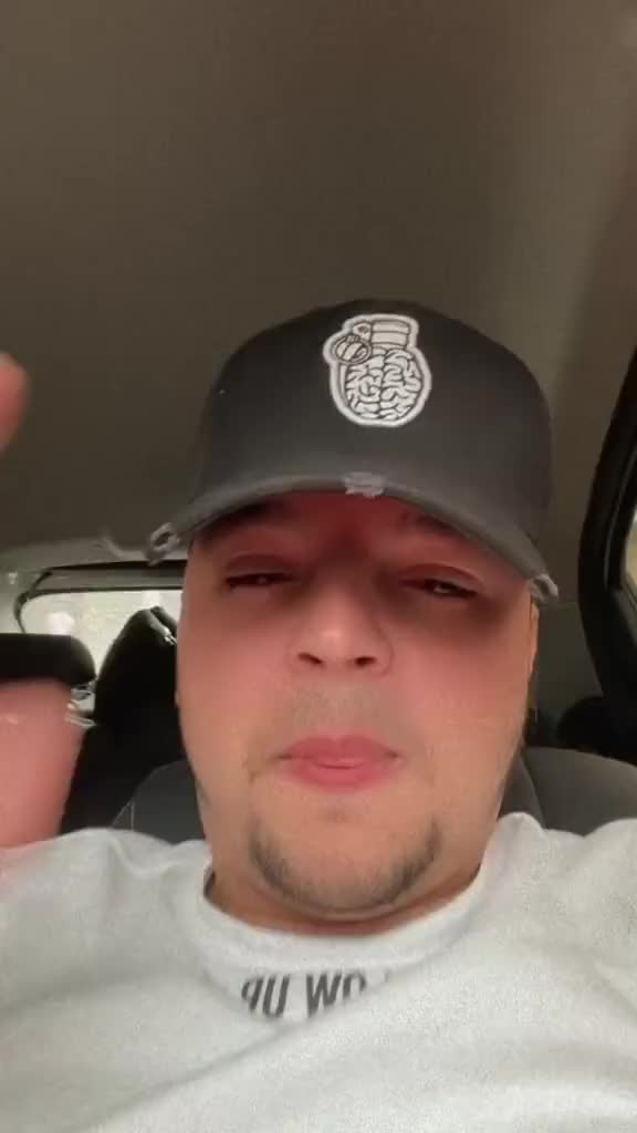 @chichayelpollo