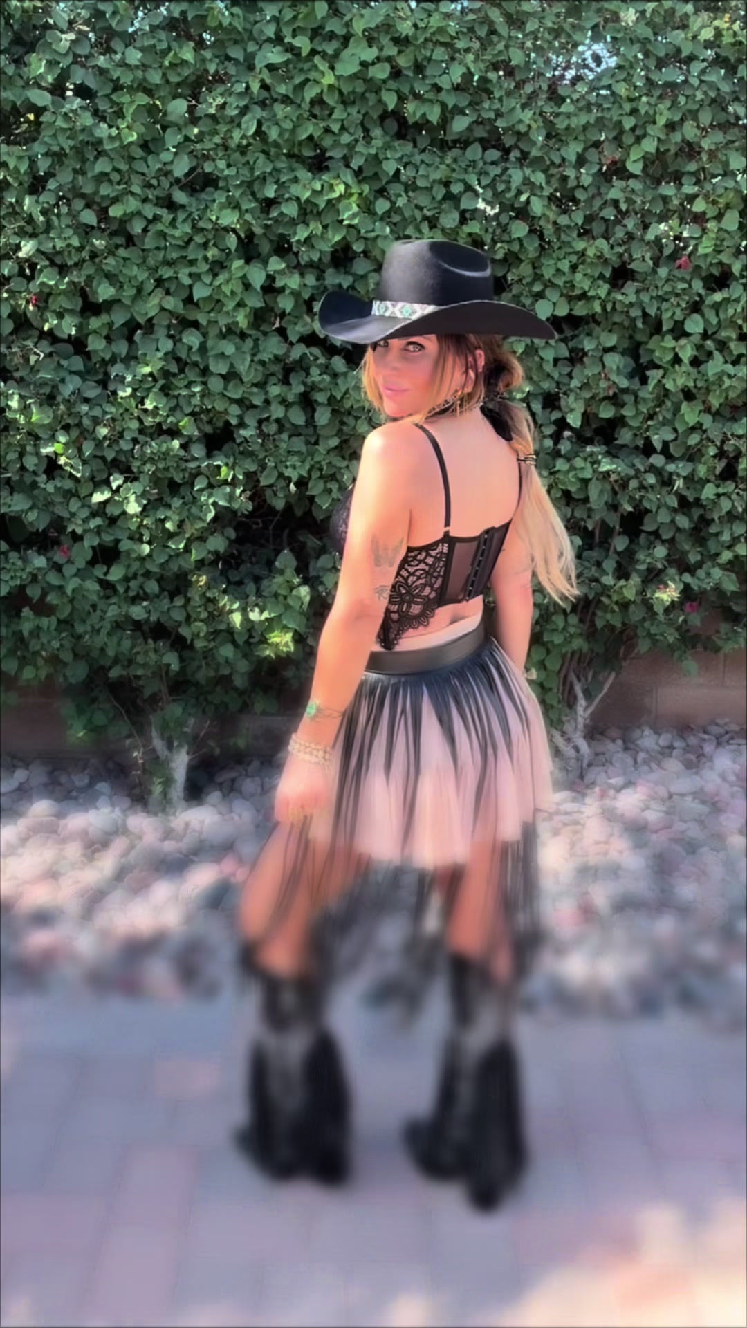 @JolieLeydekkers