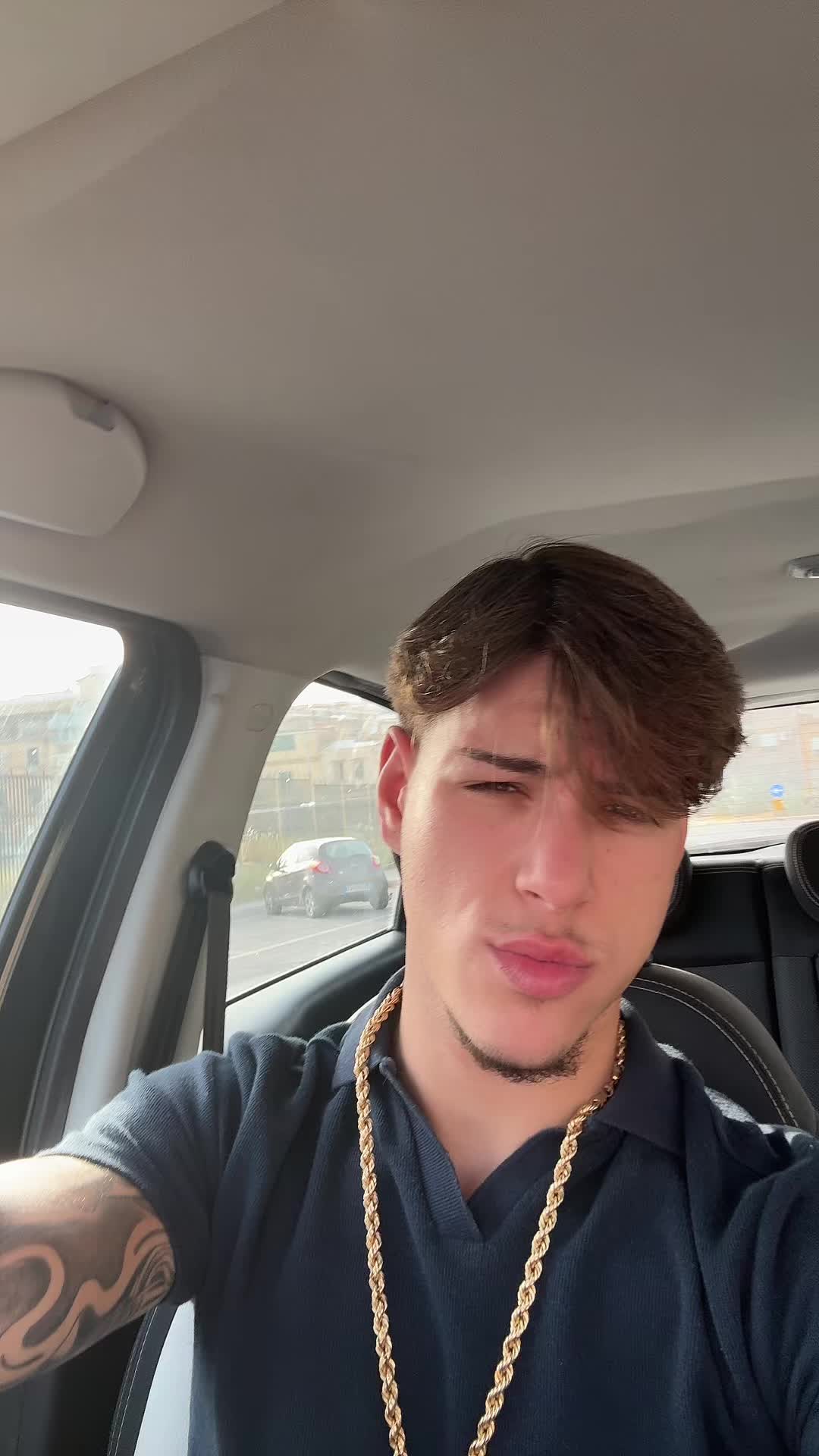 @🥷🏼🏴🩸