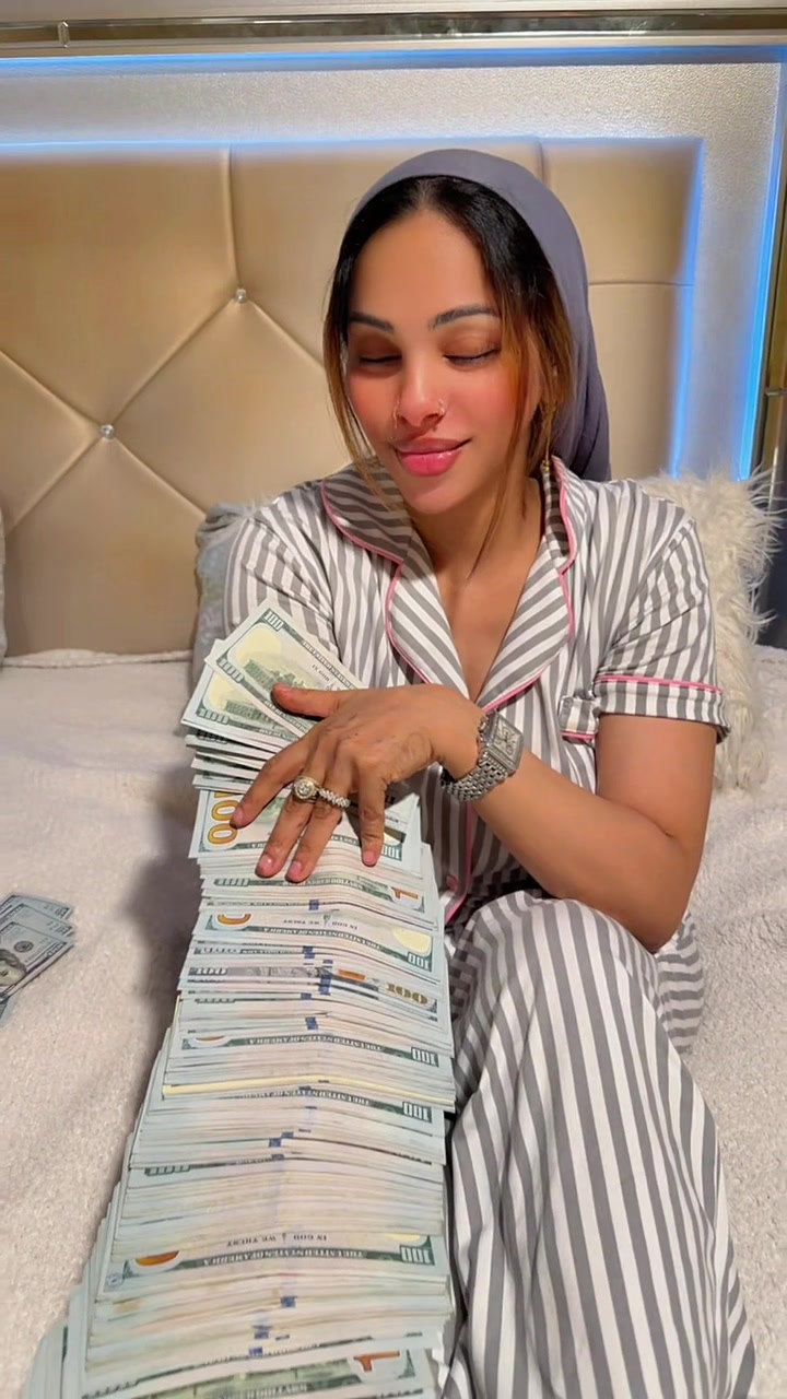 @Fatmaprincess🕊️
