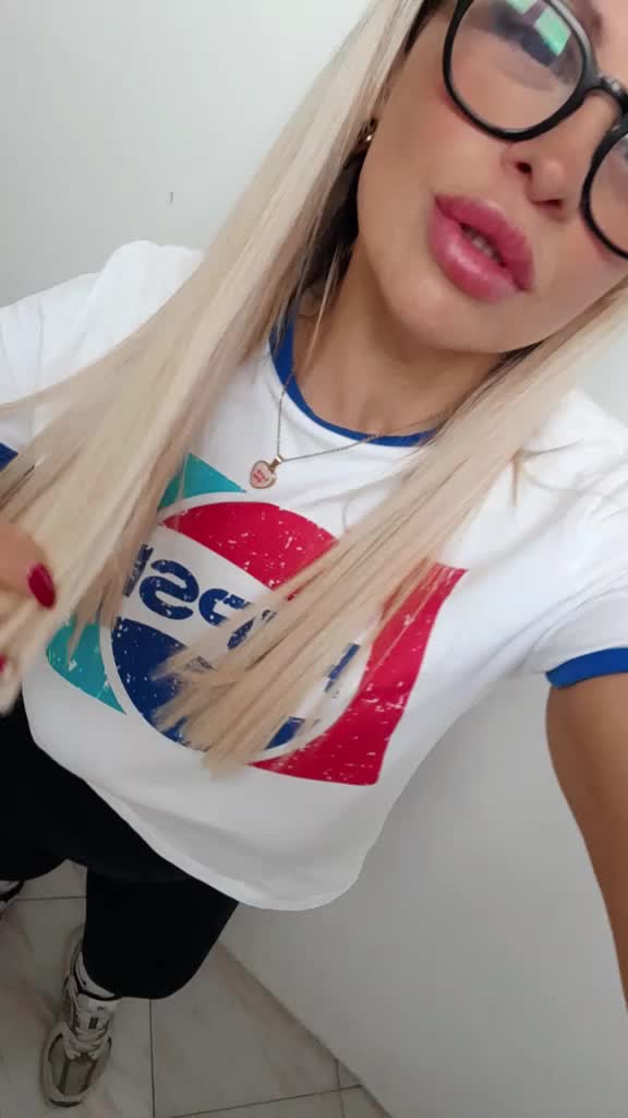 @Angela Auriemma