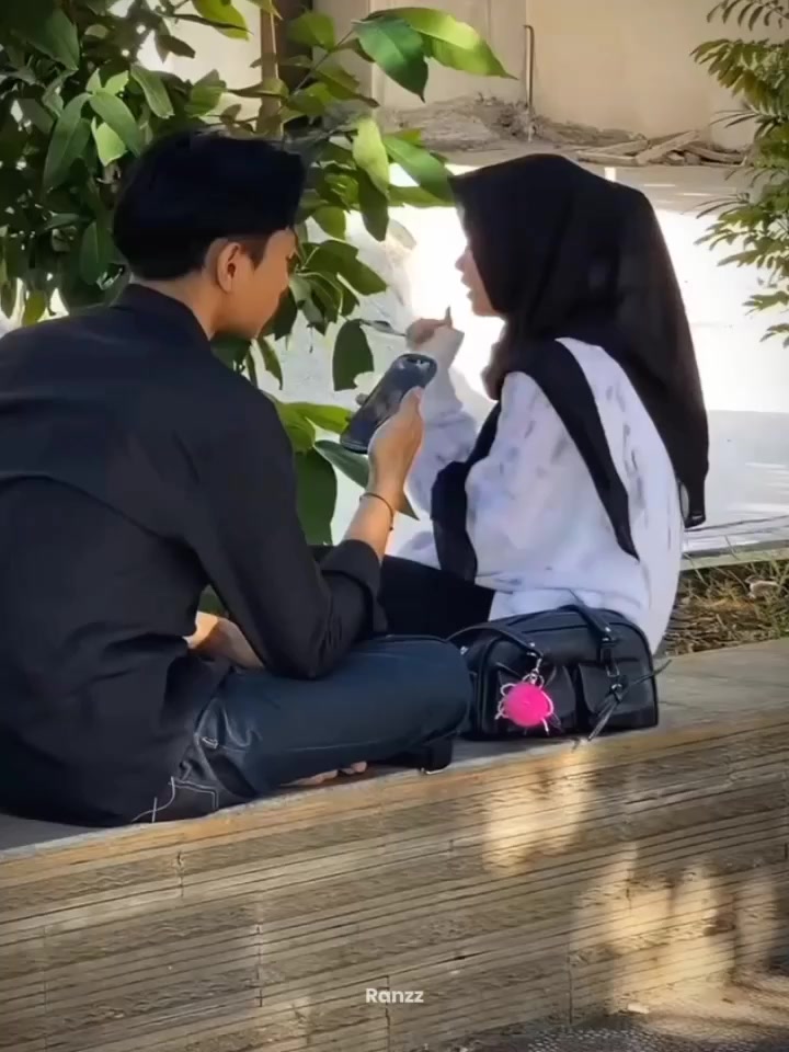 @𝑅𝑎𝑛𝑧𝑧