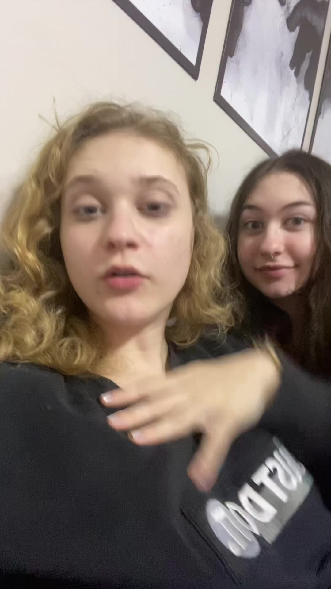 @Lívia
