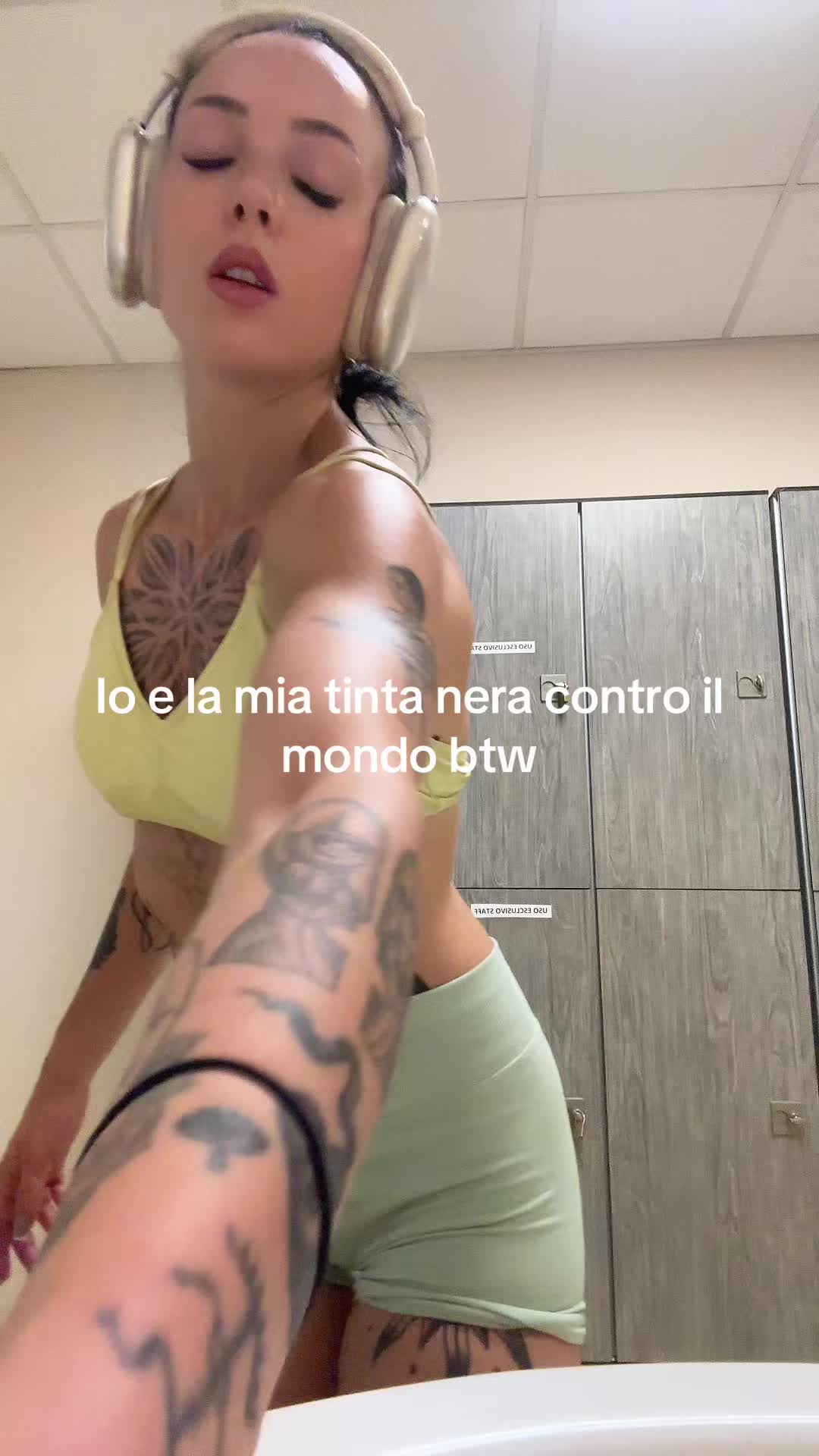 @itsviolacami