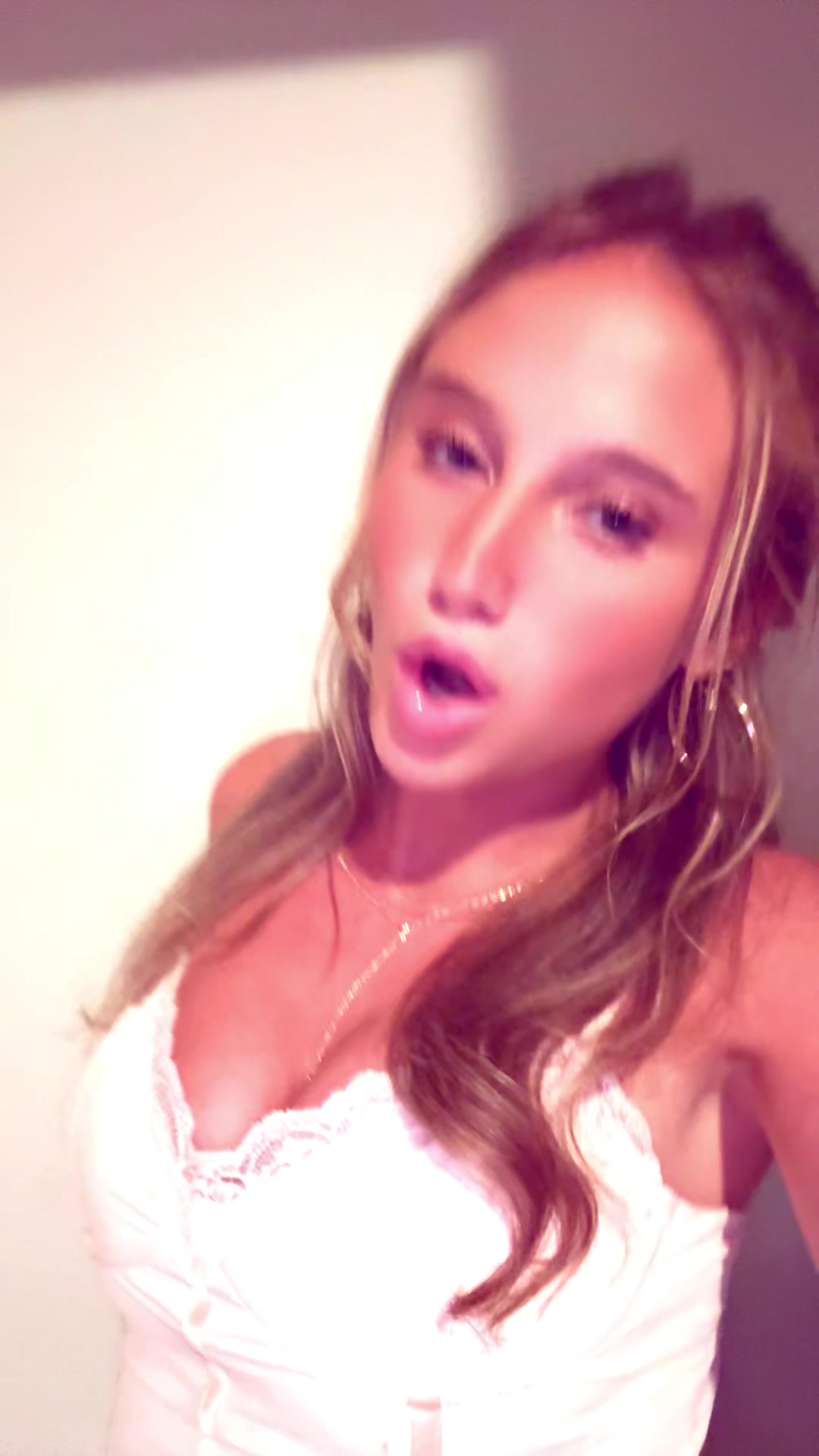 @livpress_