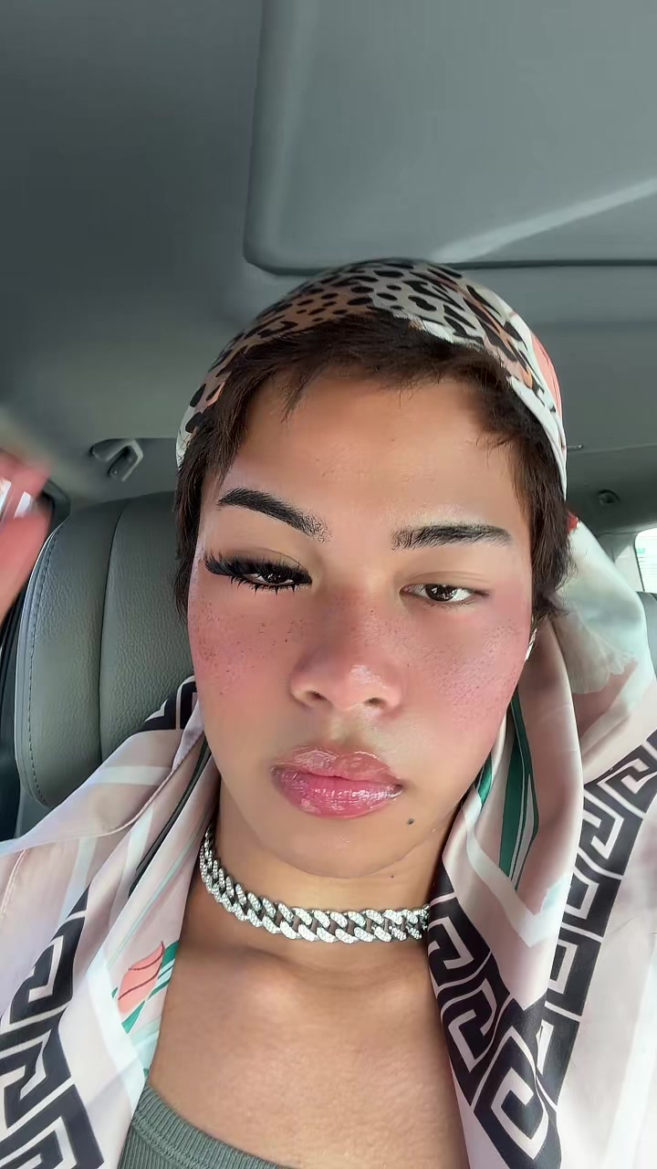 @Jo$hï