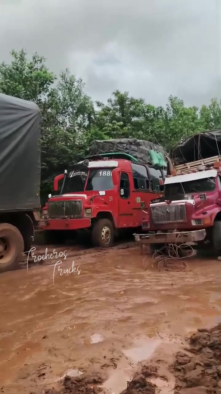 @Trocheros Trucks