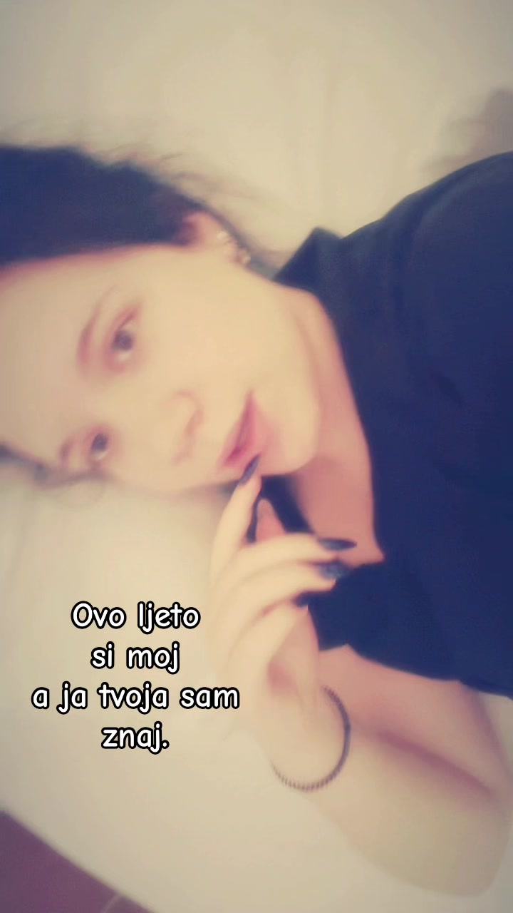 @𝐿𝑎𝑟𝑎🦥