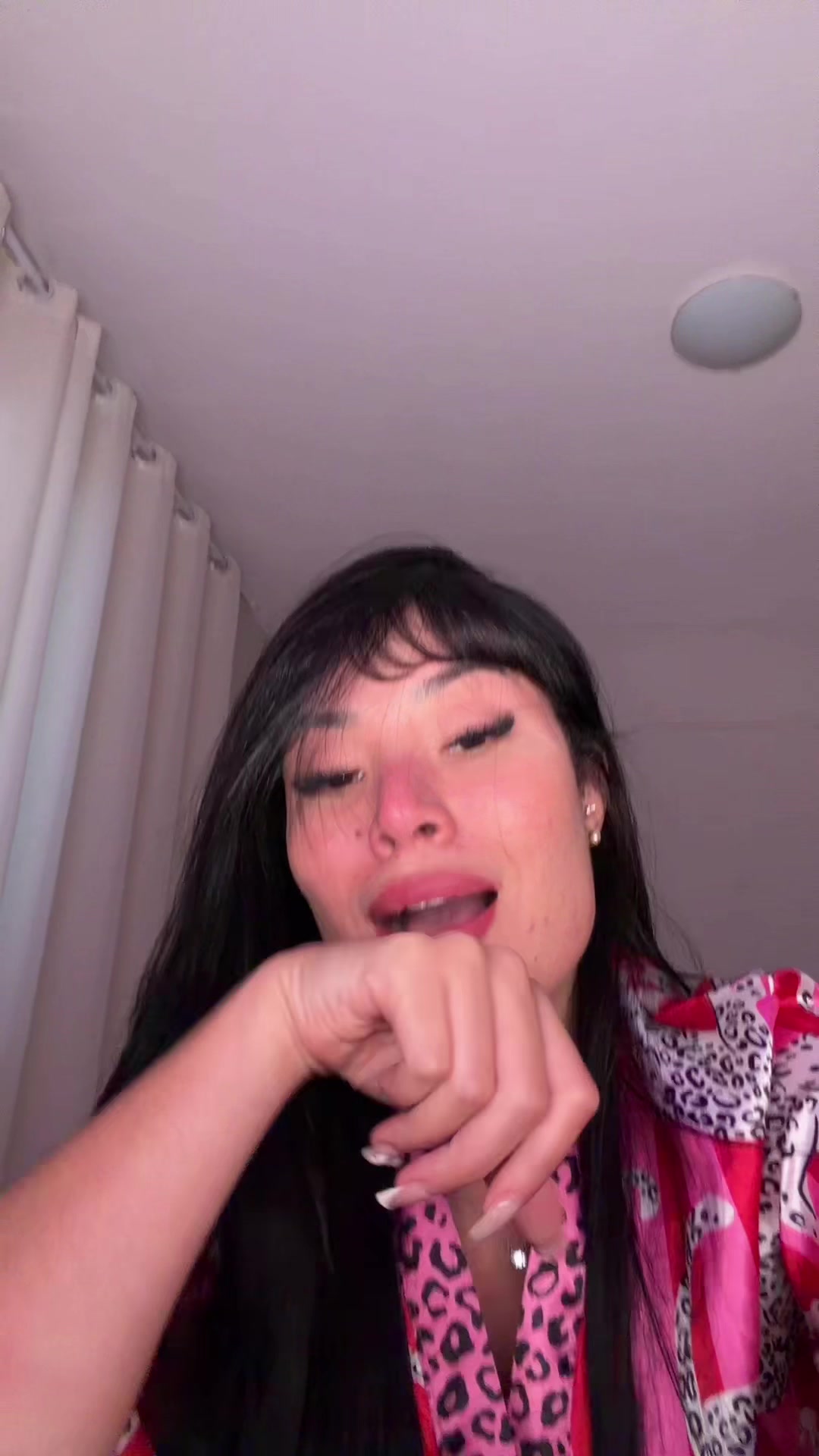 @Larí Ribeiro | mãe virtual 💗