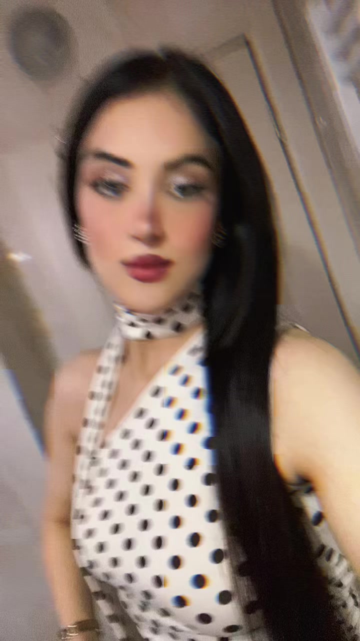 @Ayşenur Parlak