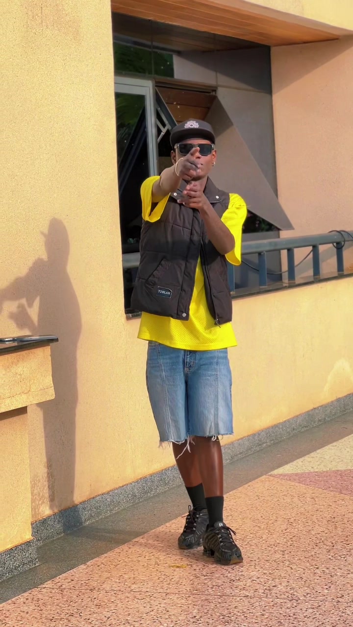 @@DancesCalvin🇯🇲🇺🇬