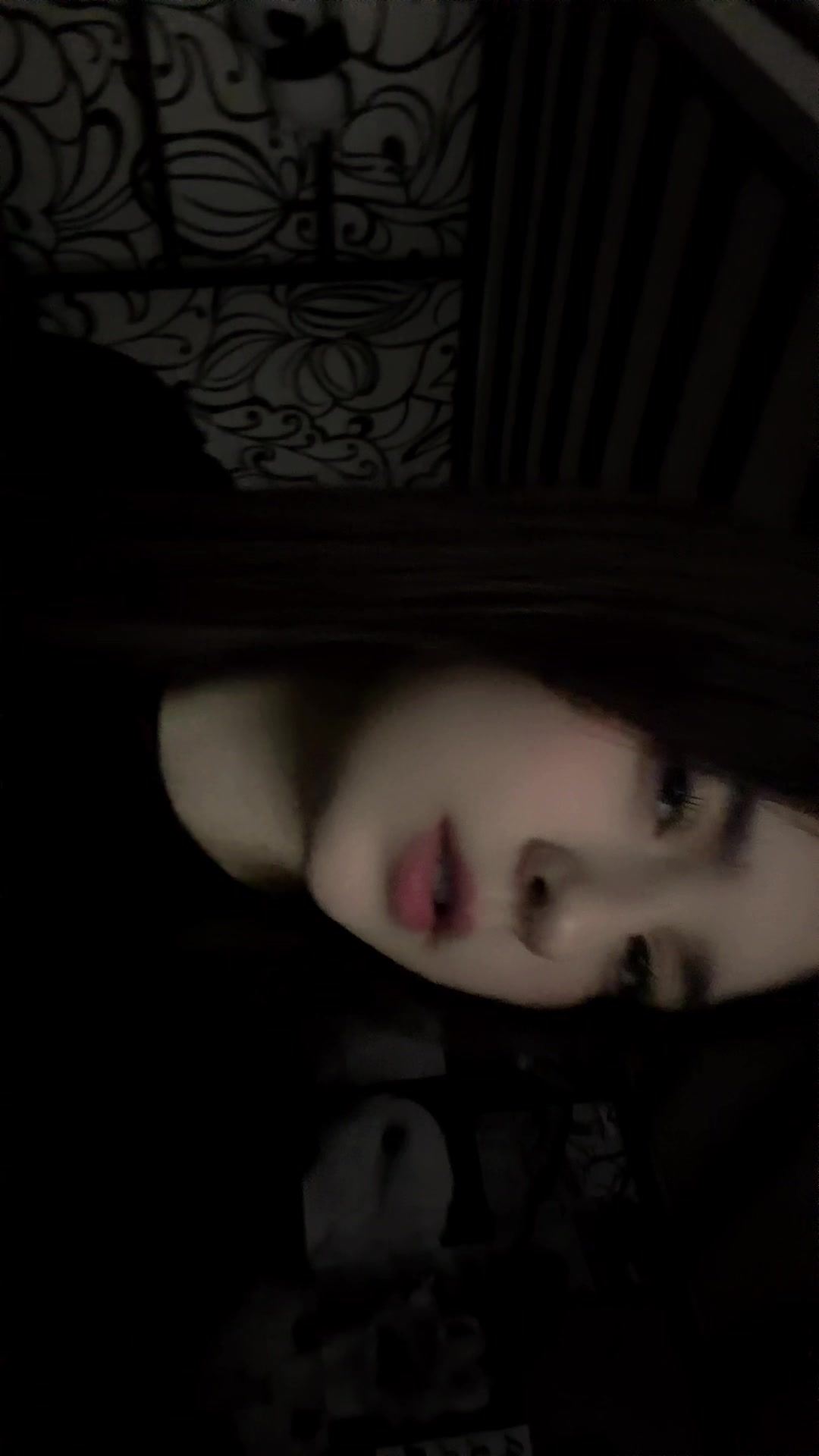 @v