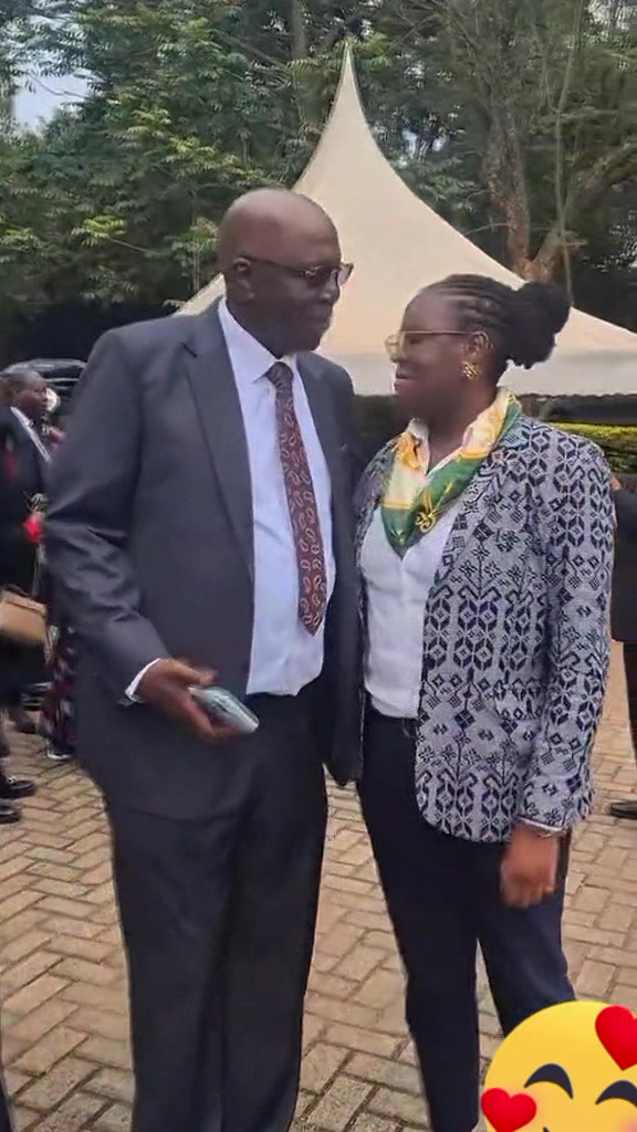 @WINNIE ODINGA LEGACY 🦁🦁