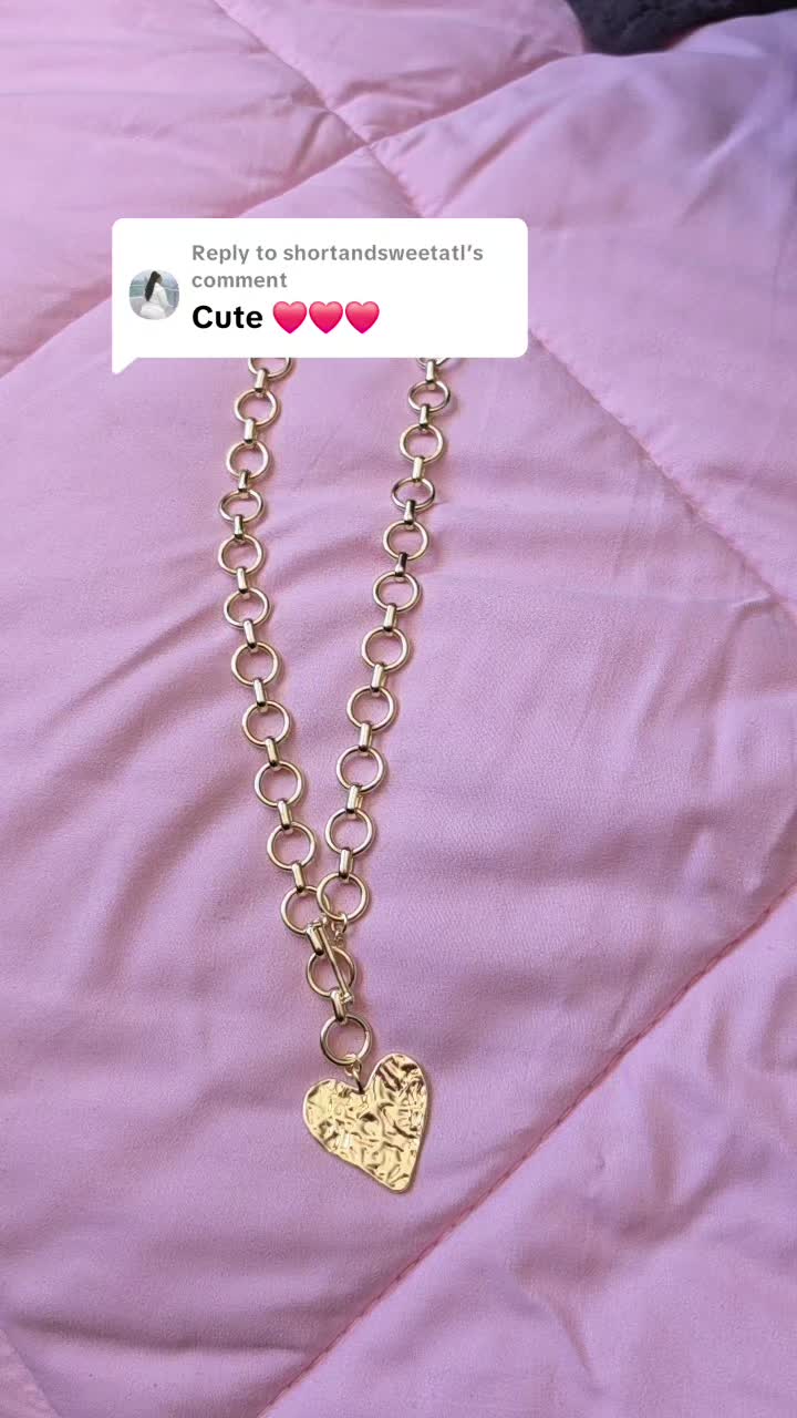 @Lisa &bull; Pink Sugar Blossom