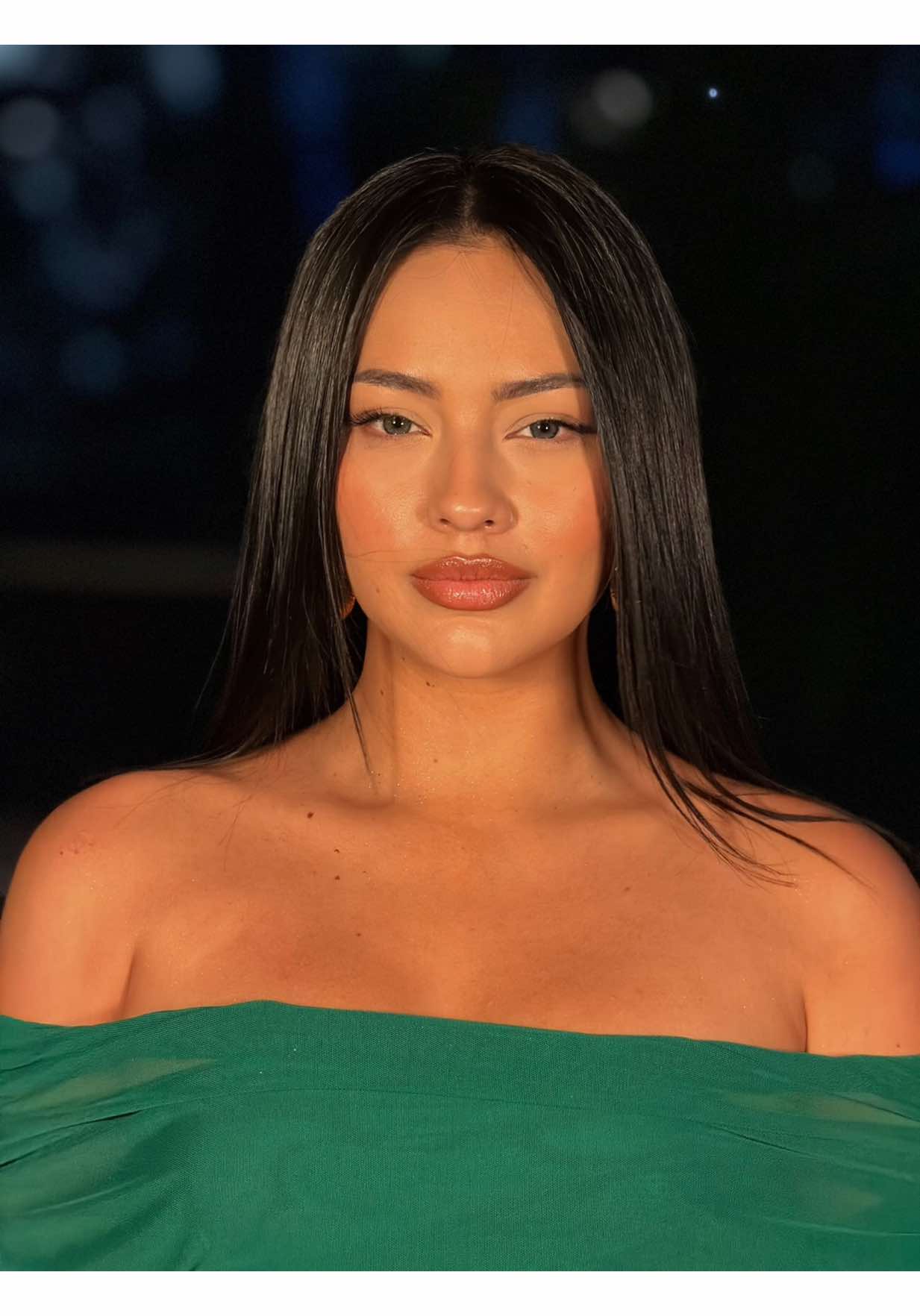 @Kennia Mondragon 👑🇭🇳