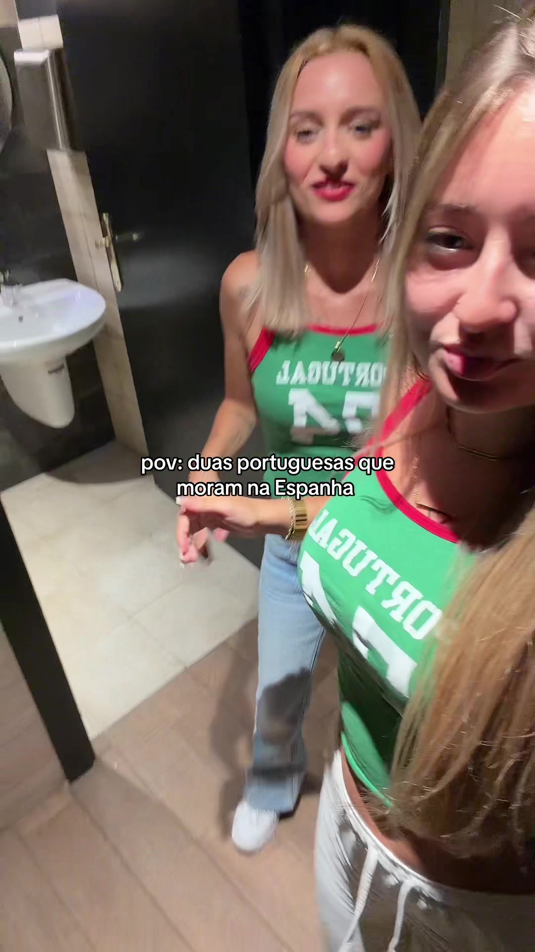 @Ariana