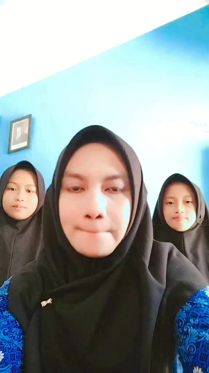 @Tyz