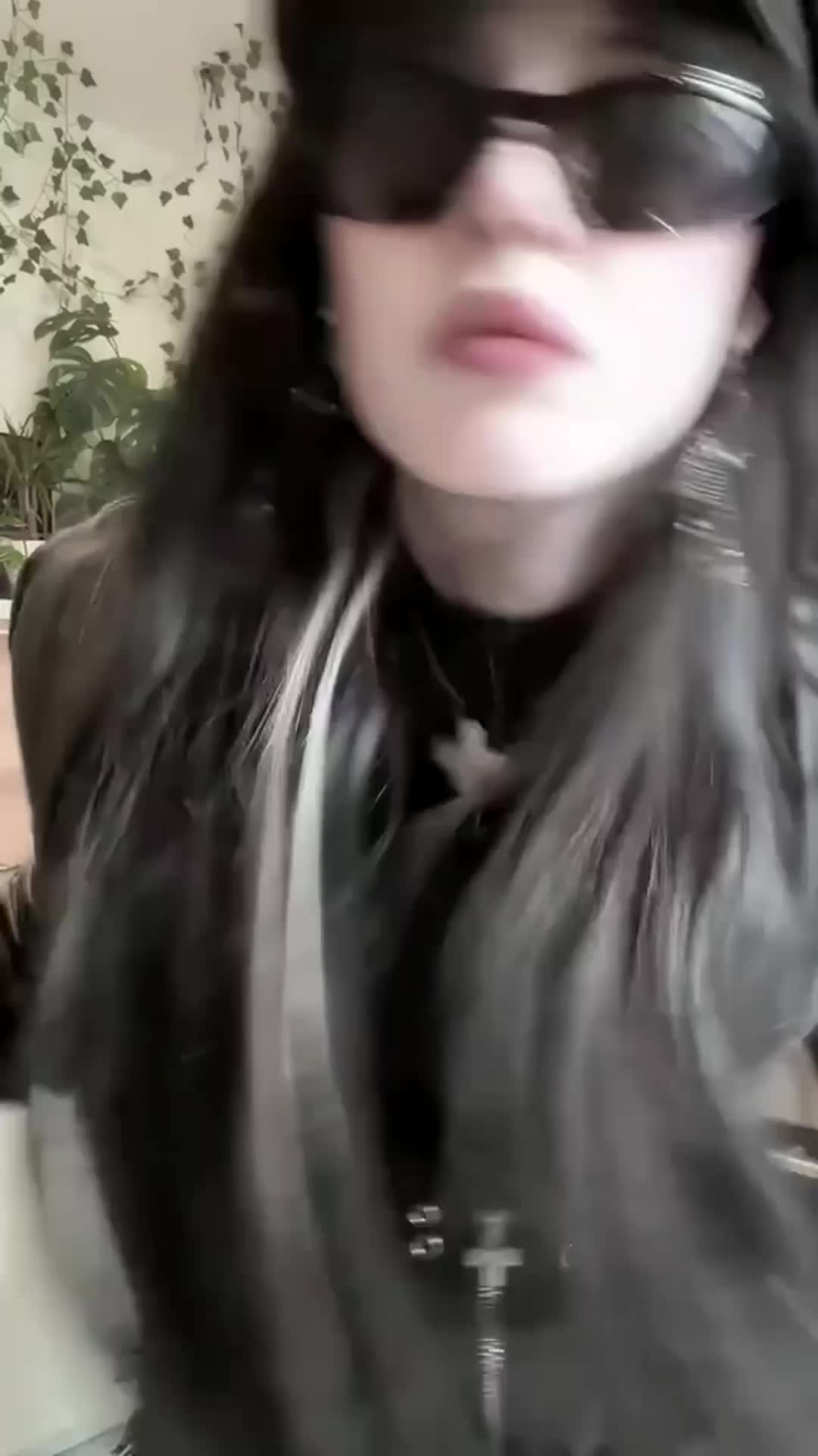 @elliecroix3954022